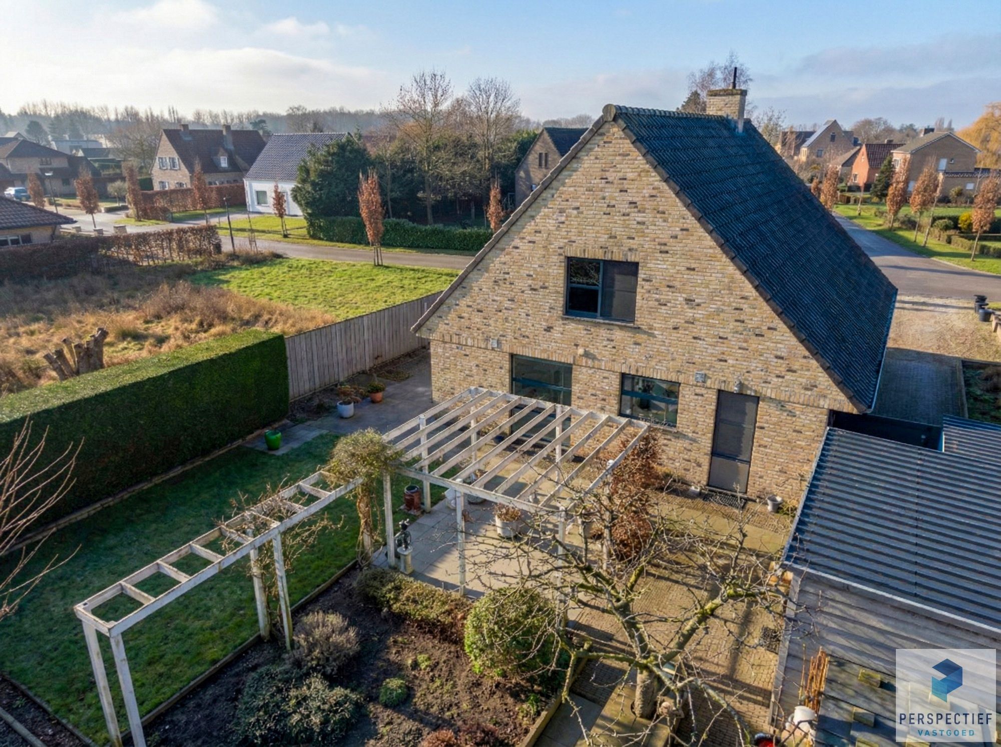 Centraal gelegen instapklare woning op 734 m² met mooie tuin foto 24