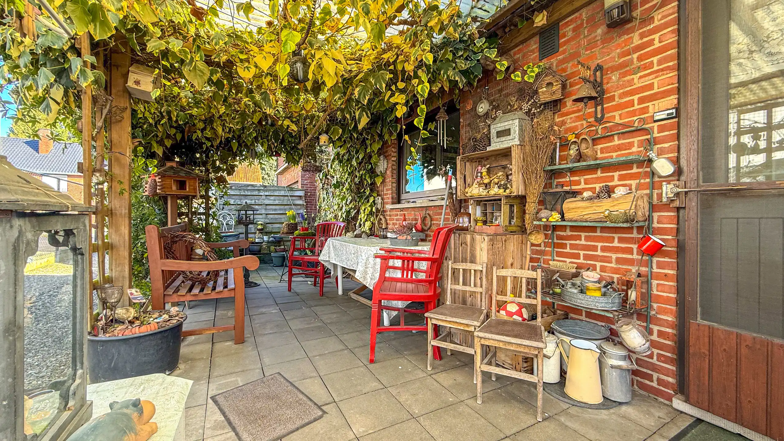 Ruime gezinswoning met tal van mogelijkheden op 8a 13ca! foto 32