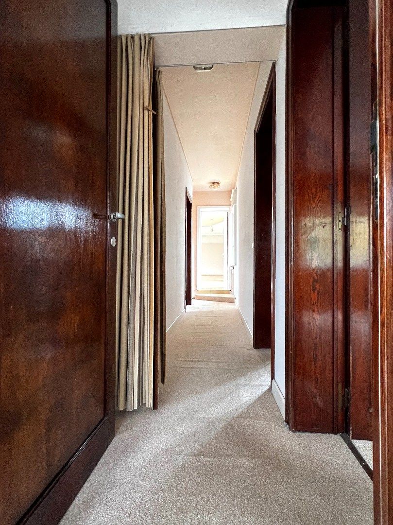 Ruime hoekwoning met handelsruimte en tal van mogelijkheden! foto 16