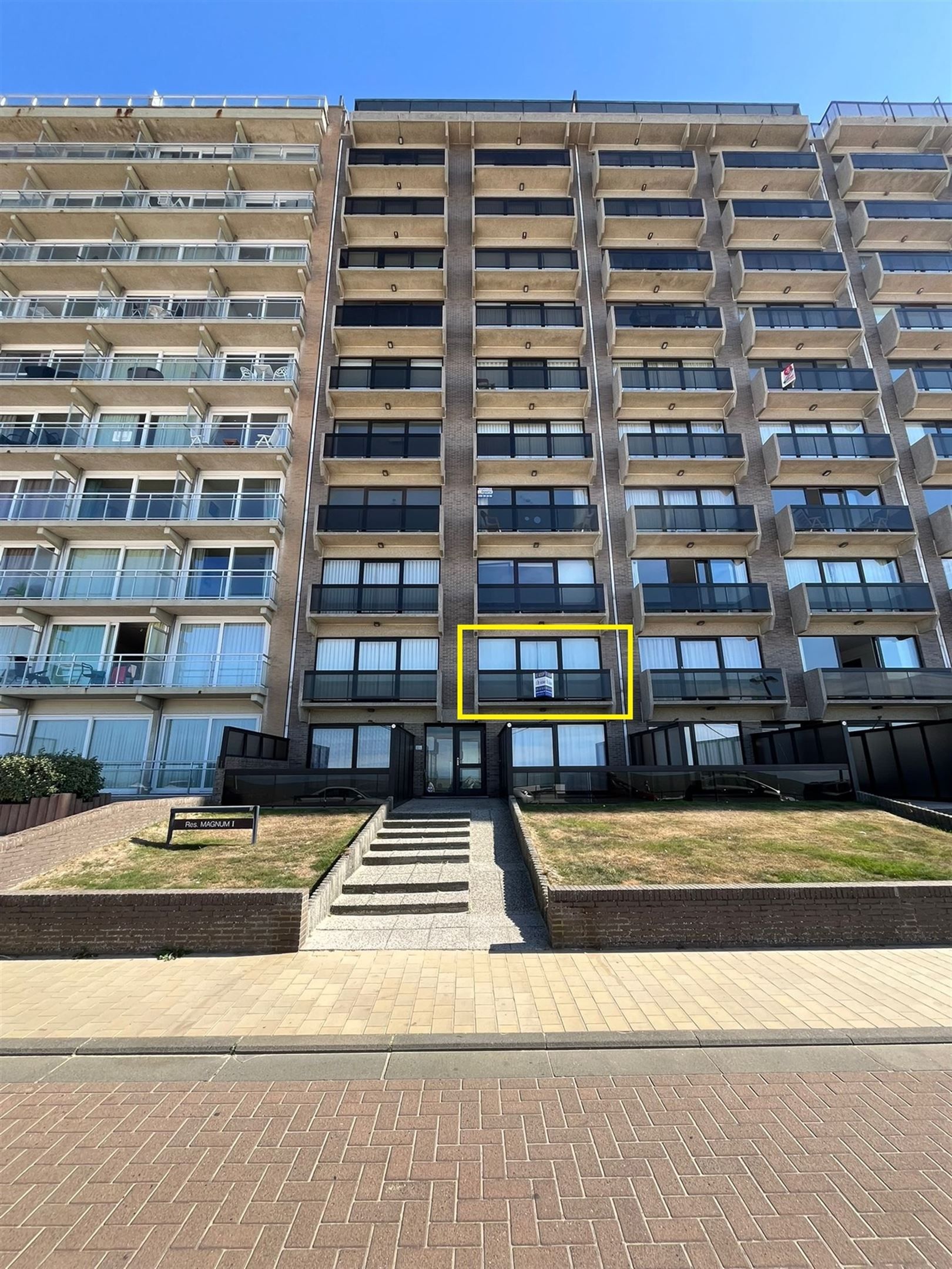 appartement foto {{pictureIndex}}