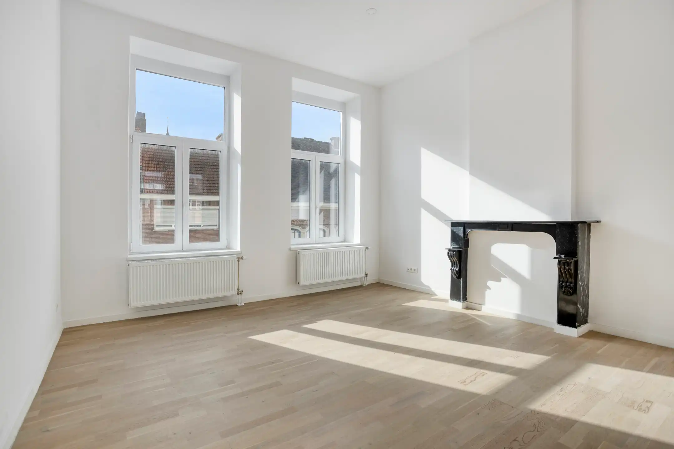 Gerenoveerd appartement met 2 slaapkamers te centrum Tienen foto 3