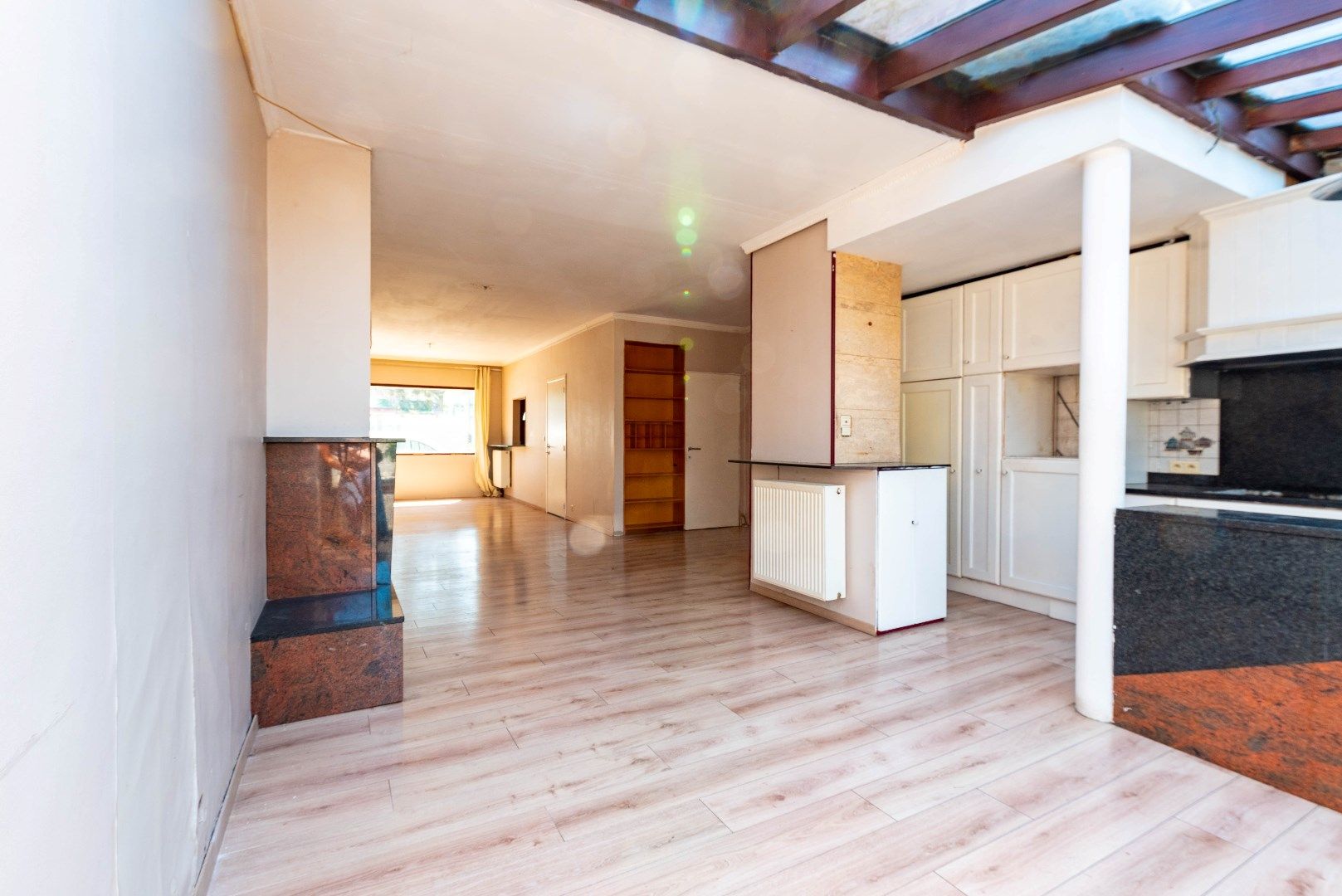 Te renoveren woning op centrale locatie te Hoboken foto 2