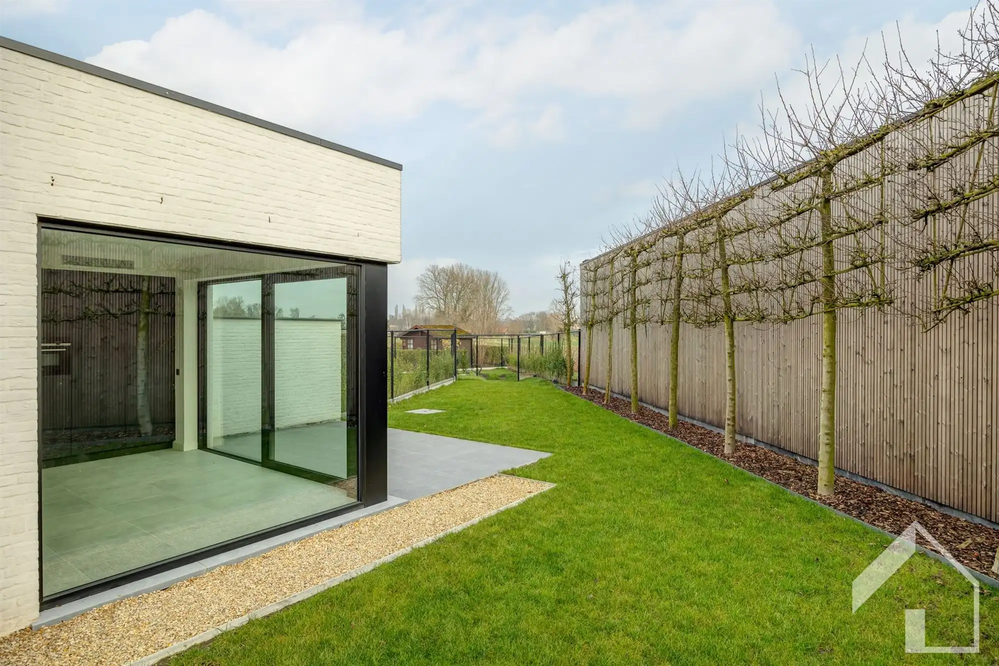 Prachtige nieuwbouwwoning (BEN) voorzien van alle comfort foto 17