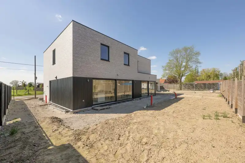 🏡✨ Prachtige nieuwbouwwoning met 3 slaapkamers TE KOOP in Sint-Eloois-Vijve! foto 21