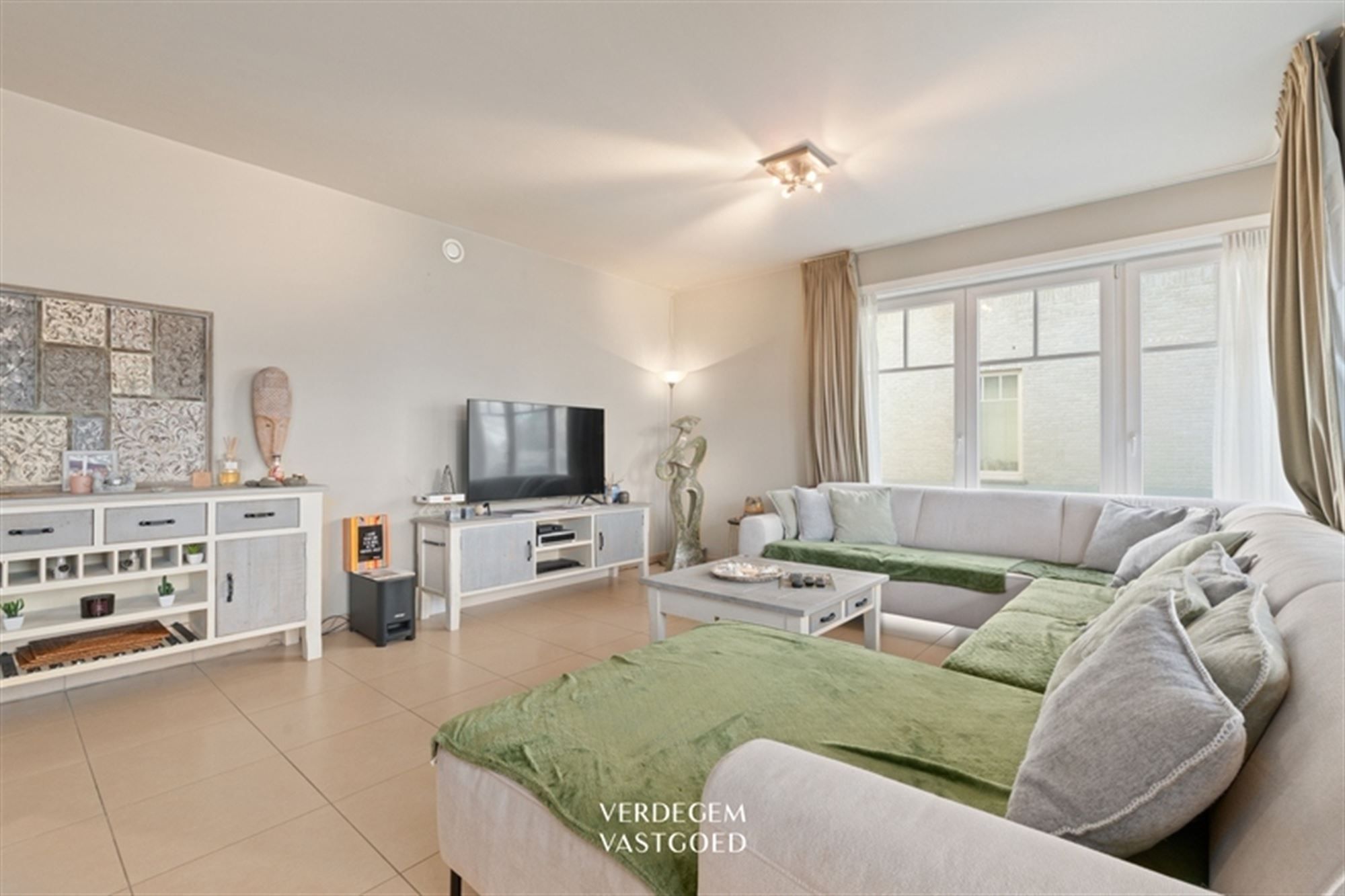 Wonen aan zee: modern en ruim gelijkvloers appartement met 2 terrassen foto 3