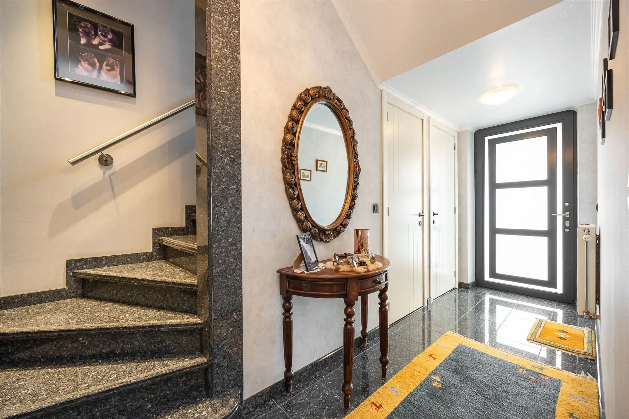 Instapklare woning met 4 slaapkamers en garage foto 4