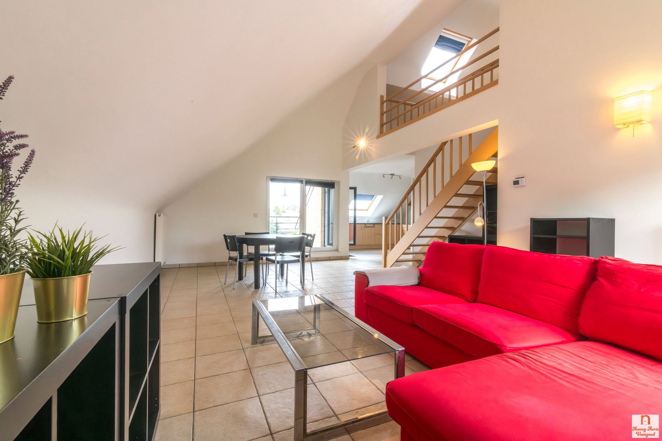 Appartement met autostaanplaats in hartje Koersel foto 3