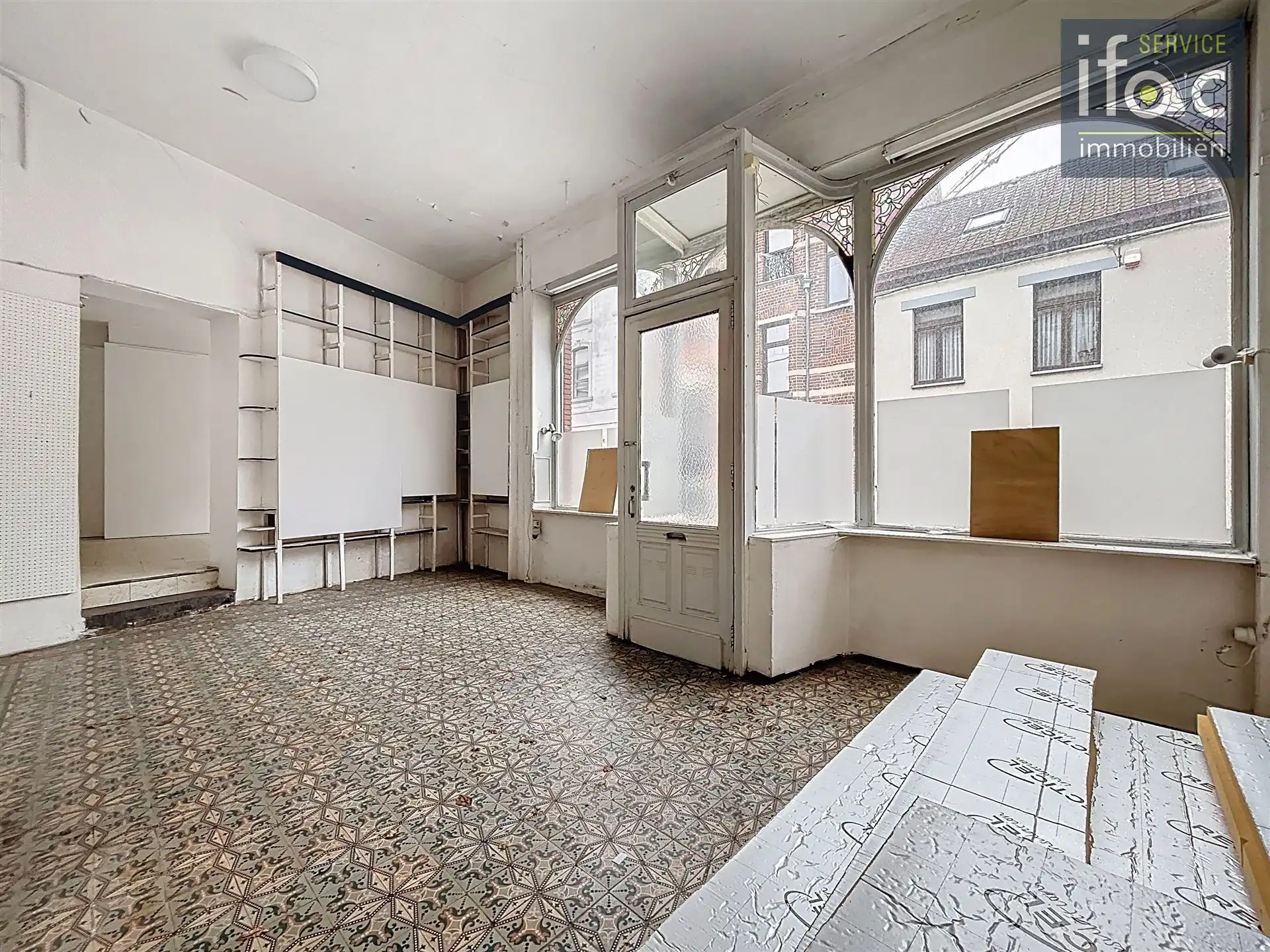 Handelspand met woonst op toplocatie in centrum Tervuren. foto 4