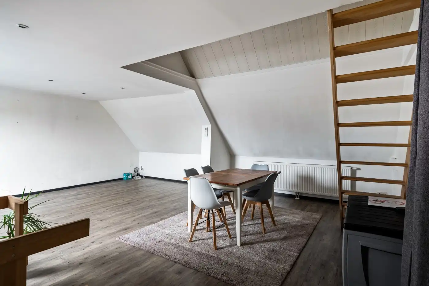 Ruime, instapklare woning met 3 slpk. - momenteel ingericht als 2 aparte woonunits foto 15