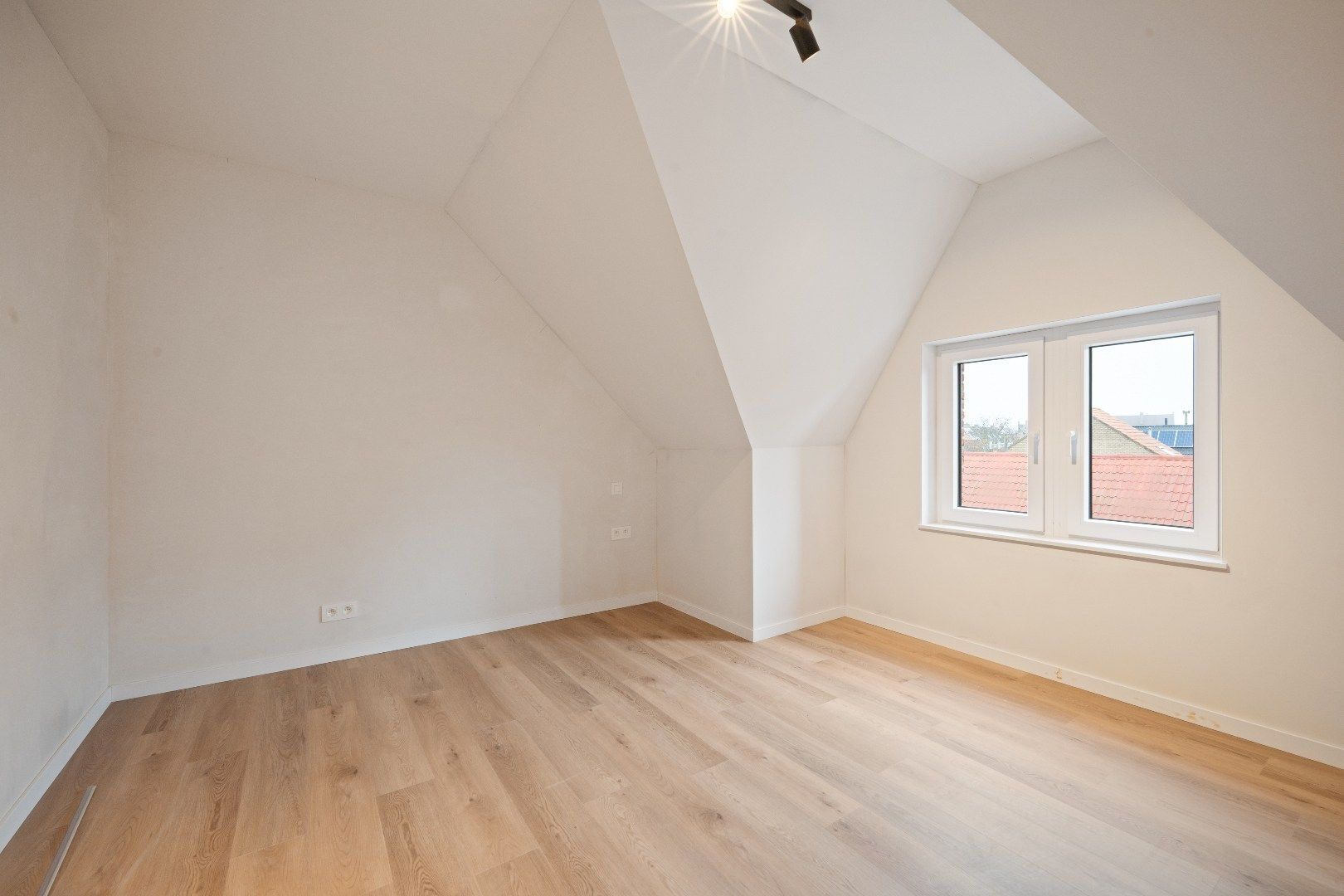 Karaktervol, gerenoveerde burgerwoning in Nieuwpoort (Vernieuwbouw - Epeil 7) – 4 slaapkamers & stadstuin foto 22