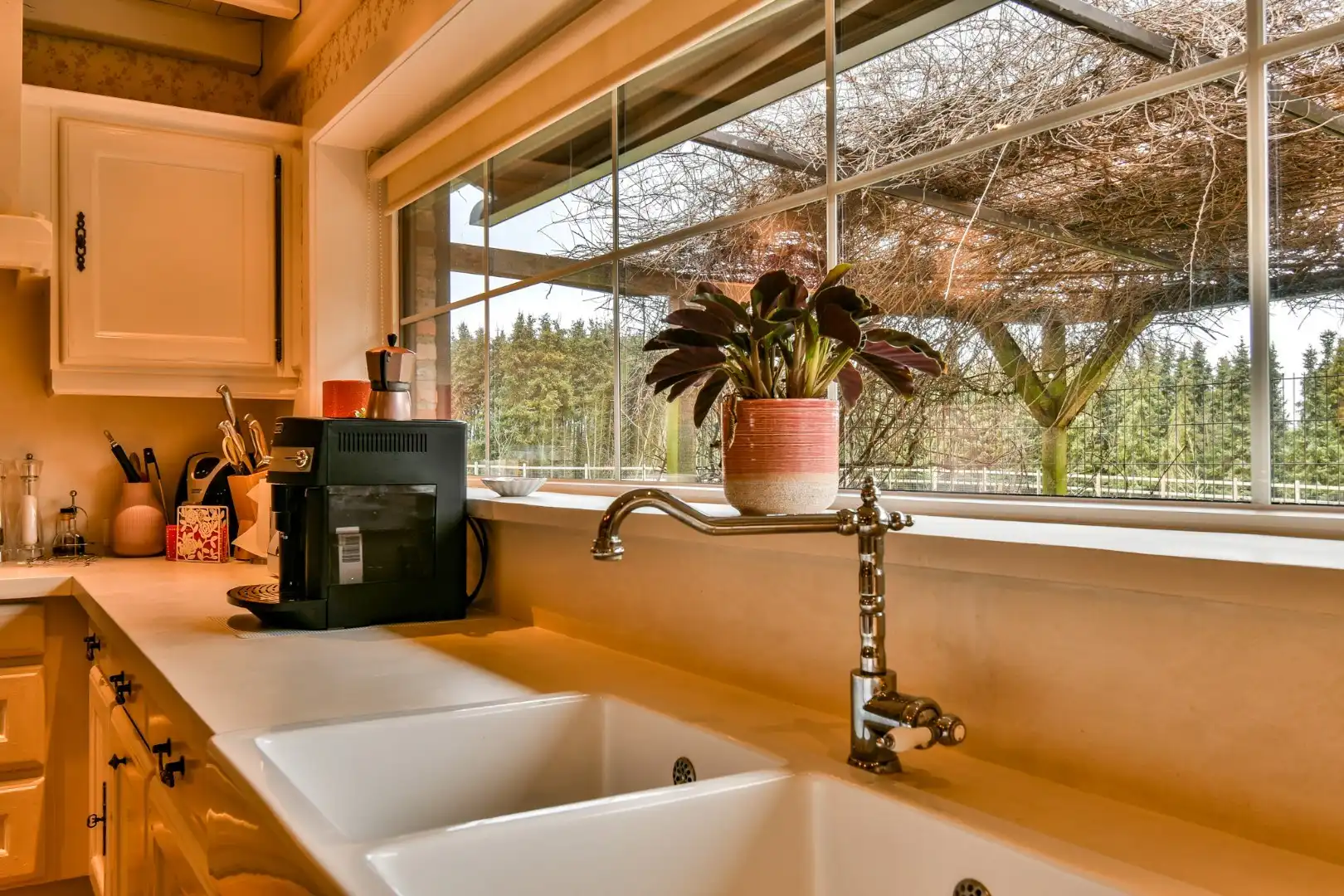 Exclusief domein met restaurant/feestzaal en luxueuze woning op 5 Ha te Torhout foto 20