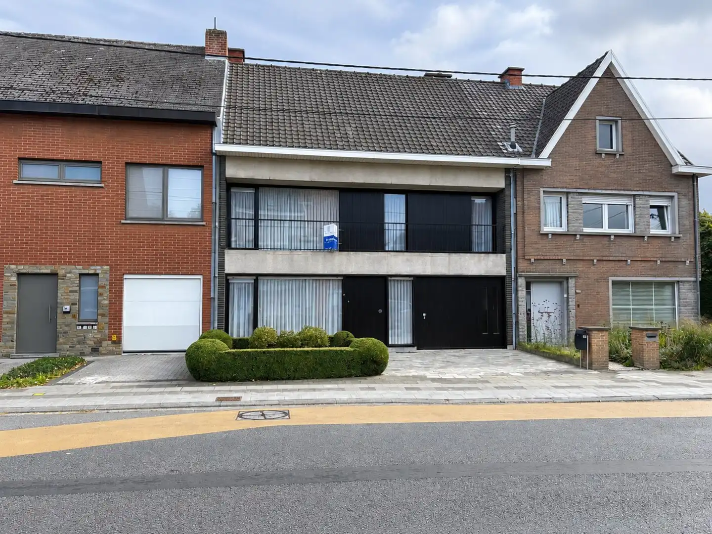 Ruime woning met 4 slaapkamers en diepe tuin in Heule foto 24