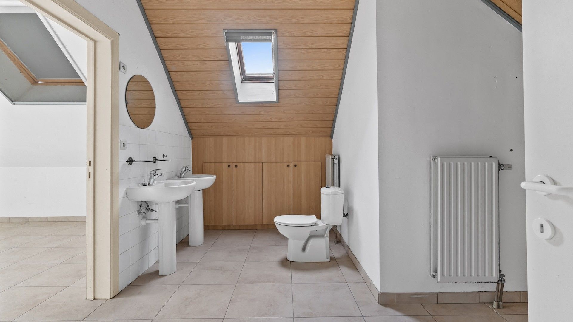 Vrijstaande woning te Molenblook (Genk) op een perceel van 9a33ca! foto 16