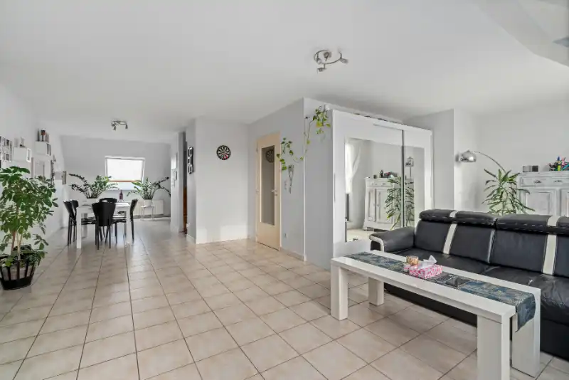 Duplex appartement met 3 slaapkamers! foto 3