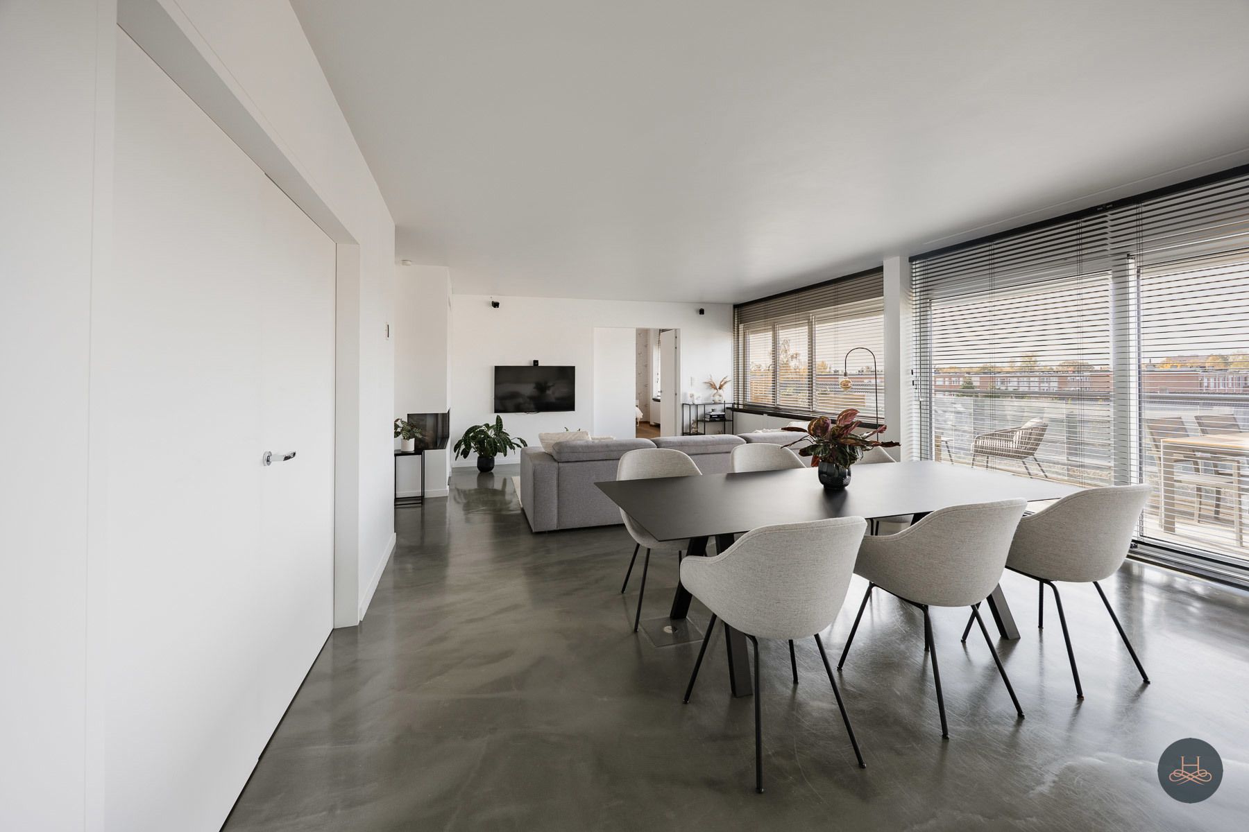 Prachtig gerenoveerd appartement met groot terras te Rumst foto 7