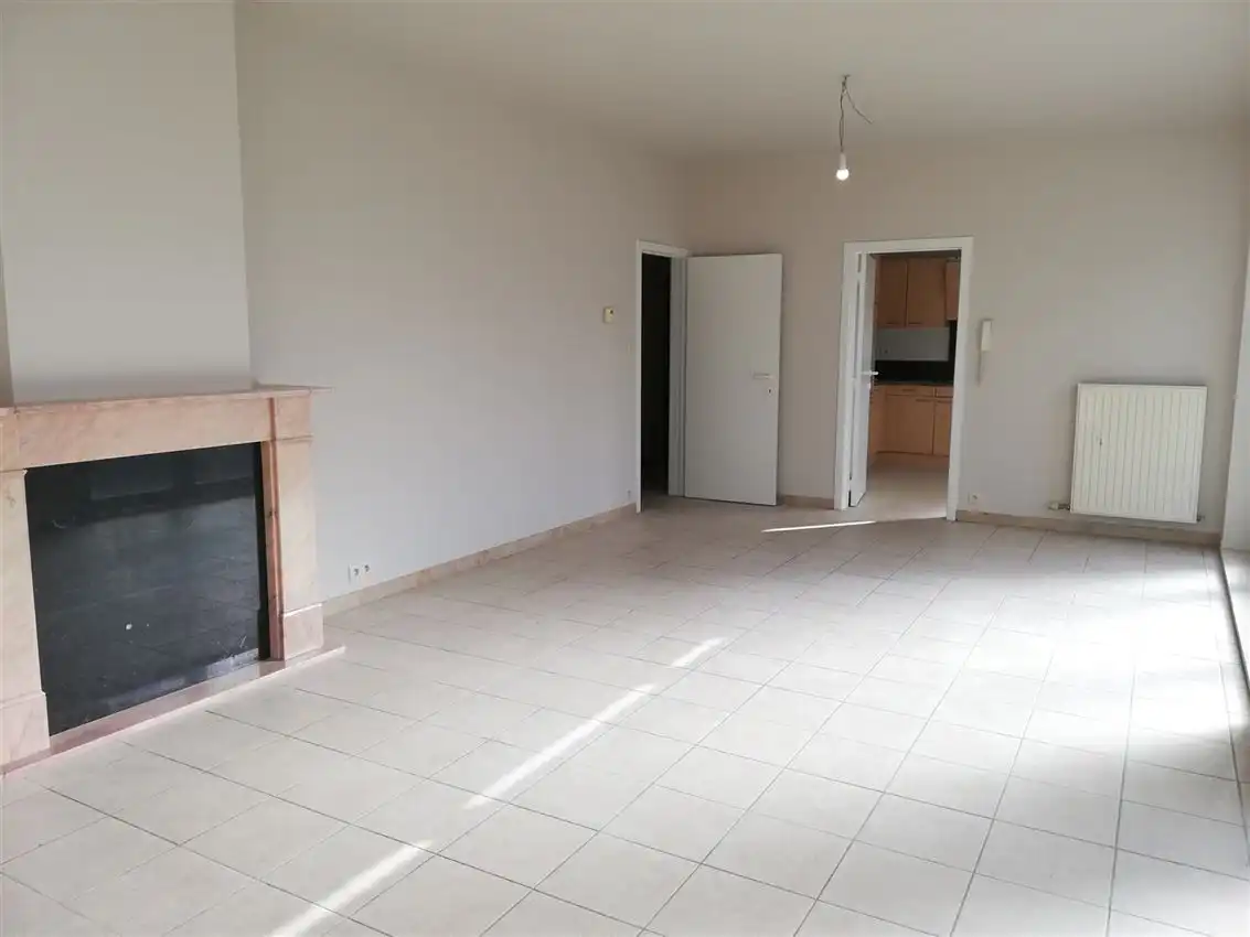 Heel licht en tof appartement met veel ruimte  foto 5