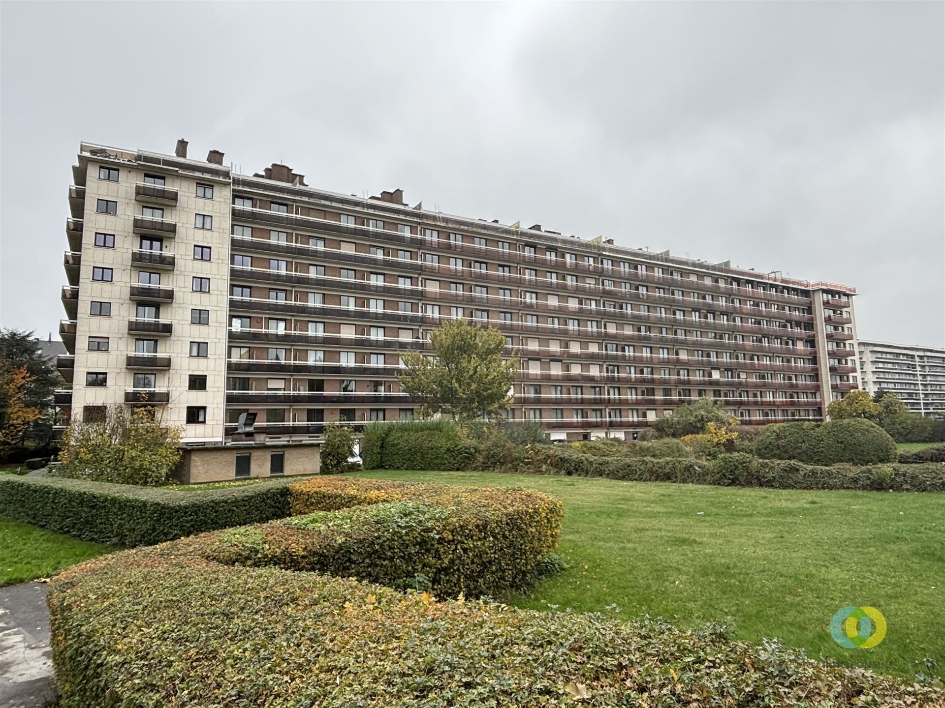 Gesloten garagebox foto 7