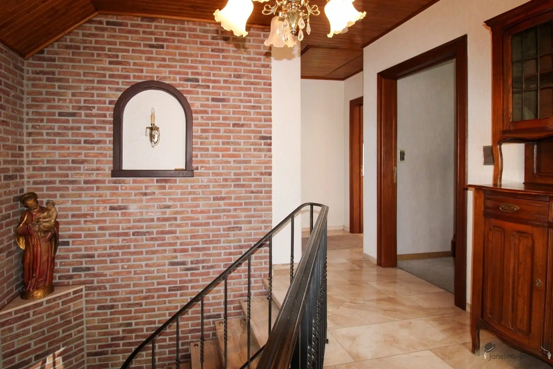 Charmante woning Te Koop foto 24