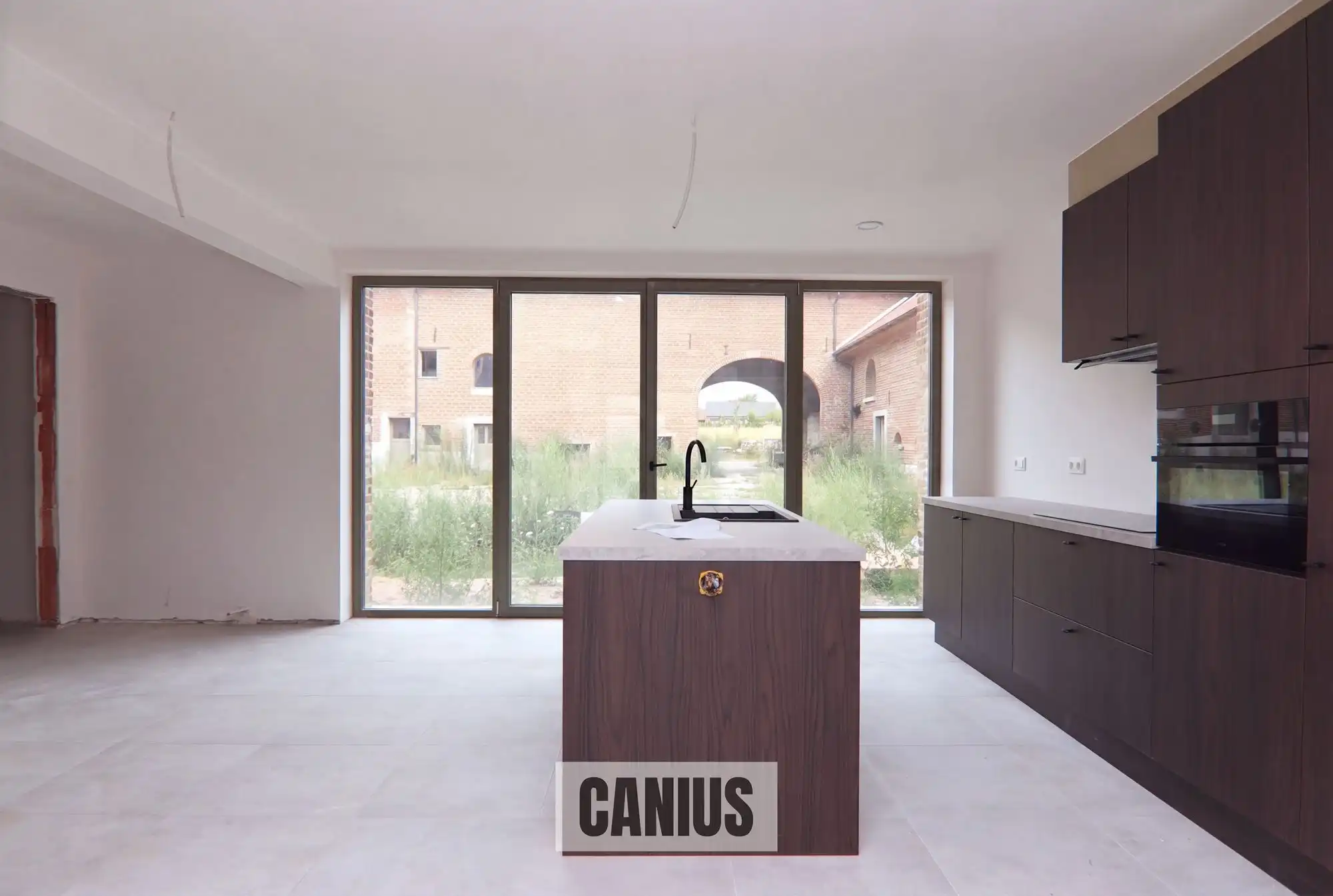 WONEN IN DE PAREL VAN HASPENGOUW foto 5