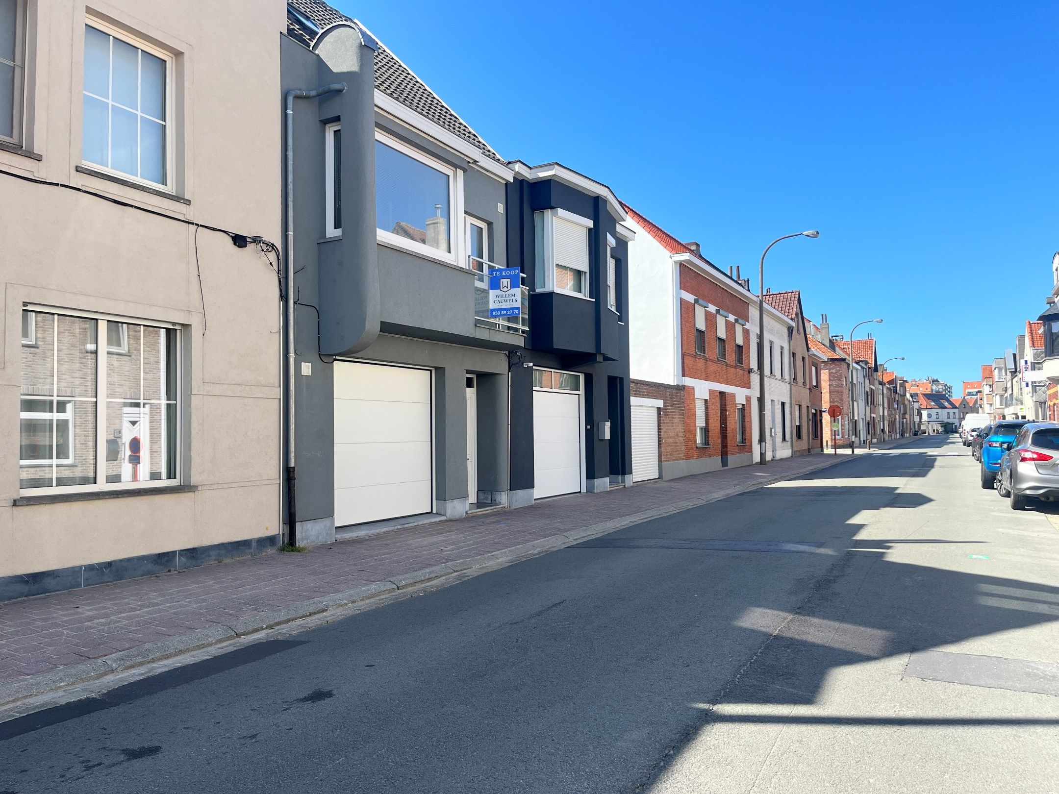 Interessant woonhuis met 4/5 kamers en een garage te Heist foto {{pictureIndex}}