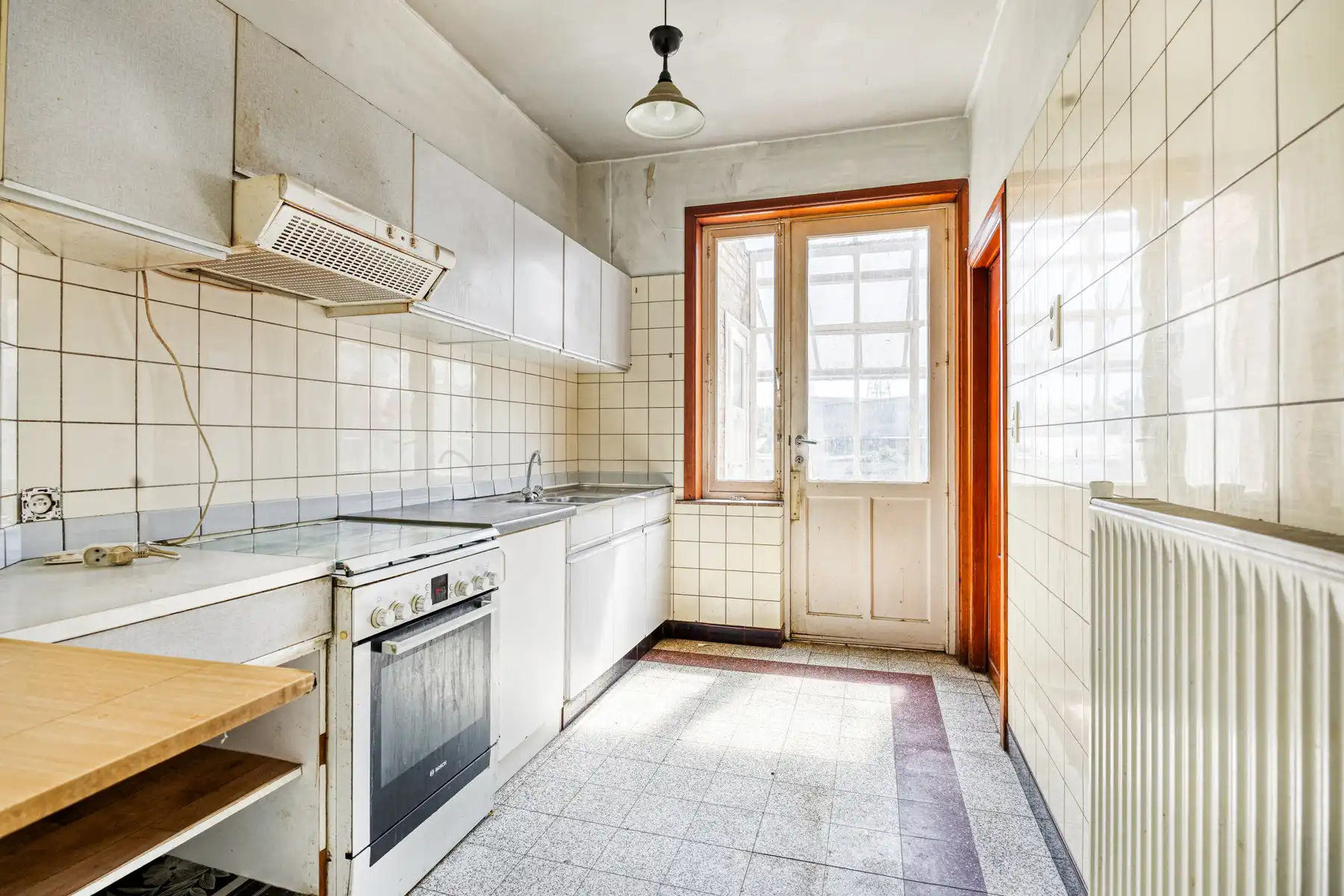 Gunstig gelegen woning met 3 slaapkamers, tuin en garage foto 11