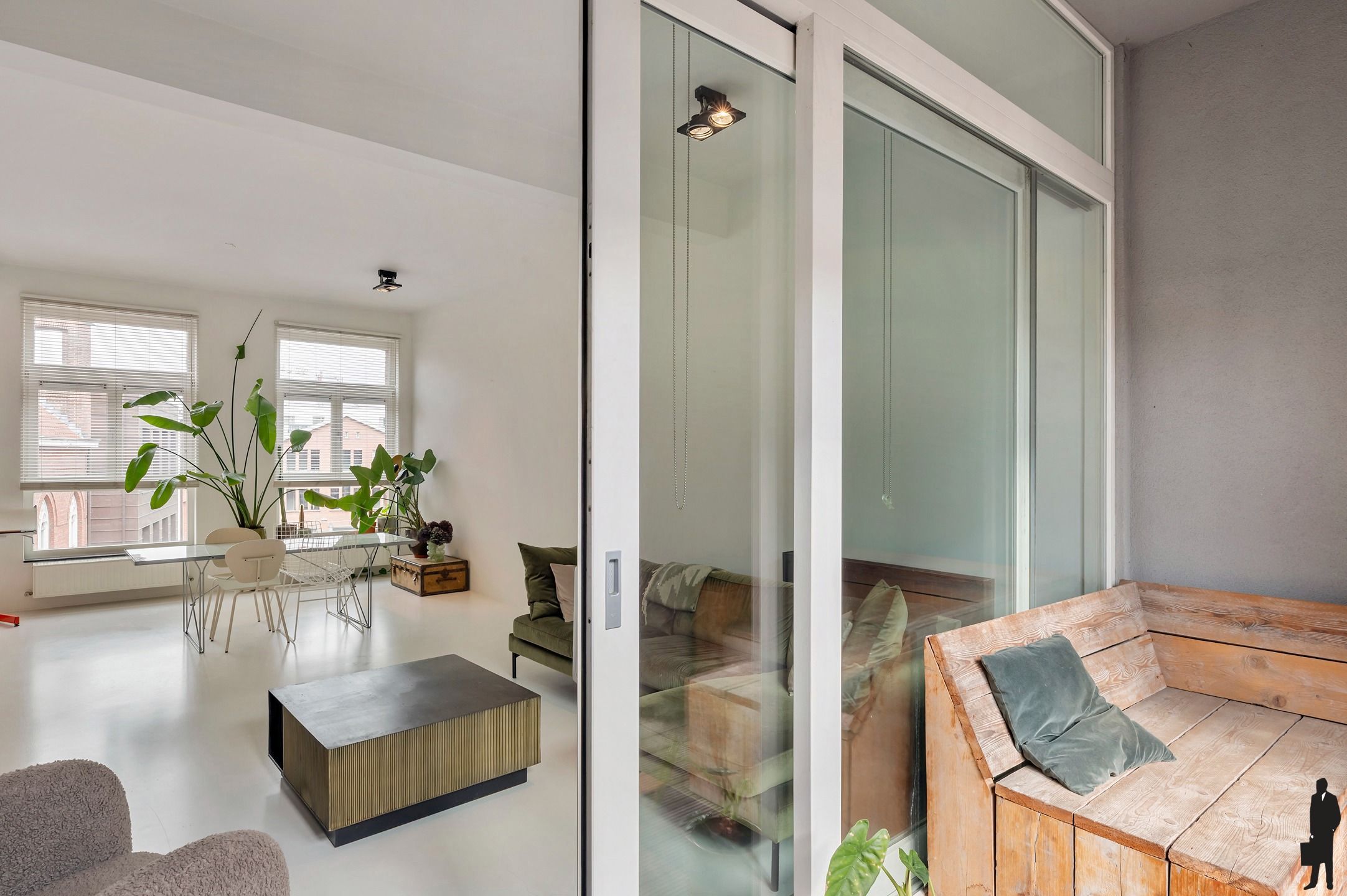 Loft met terras en parking in hartje Theaterbuurt foto 11