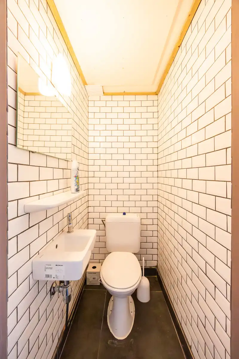 Instapklaar en ruim handelspand op centrale locatie foto 13