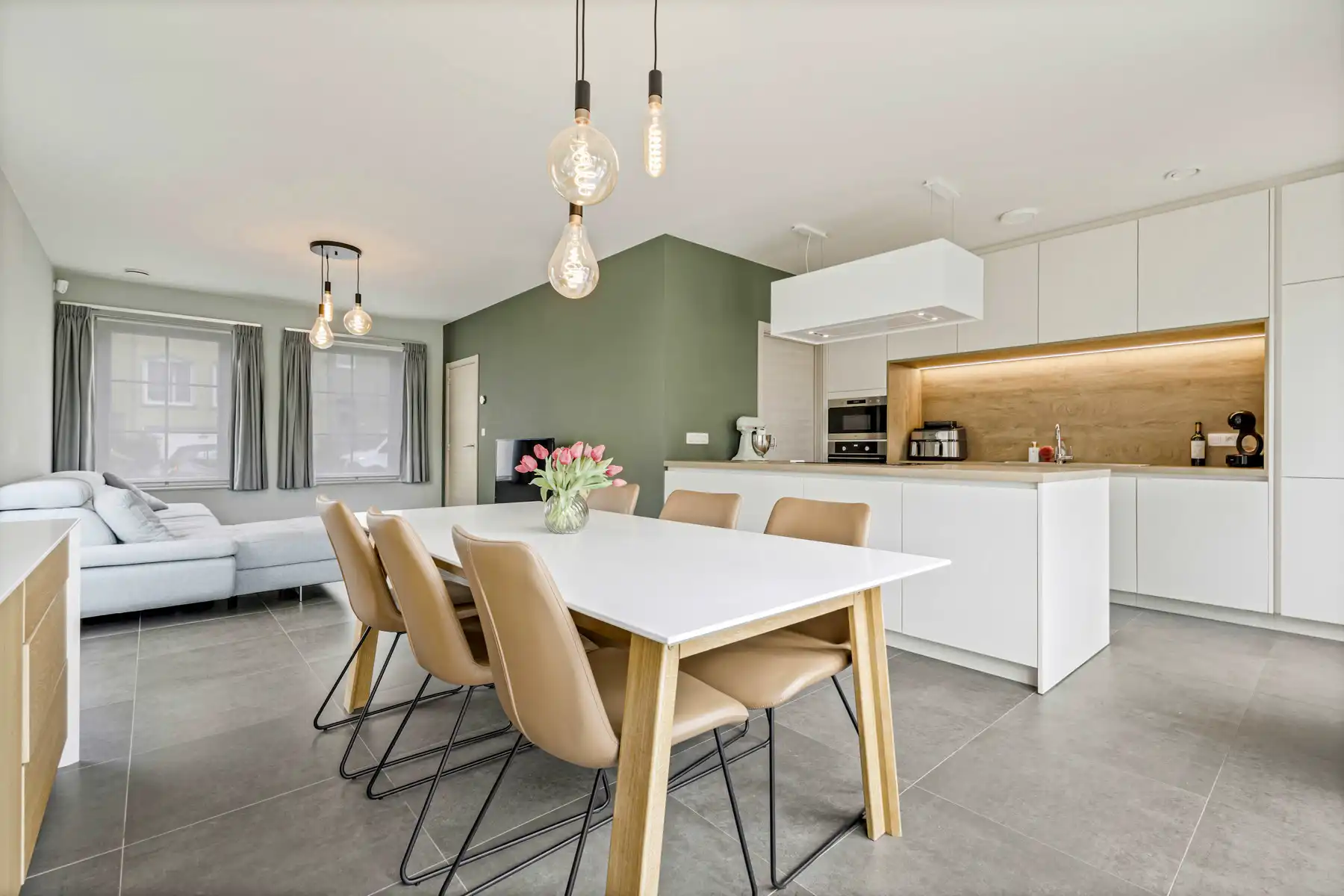 Goed gelegen BEN-woning met twee slaapkamers en tuin foto 5