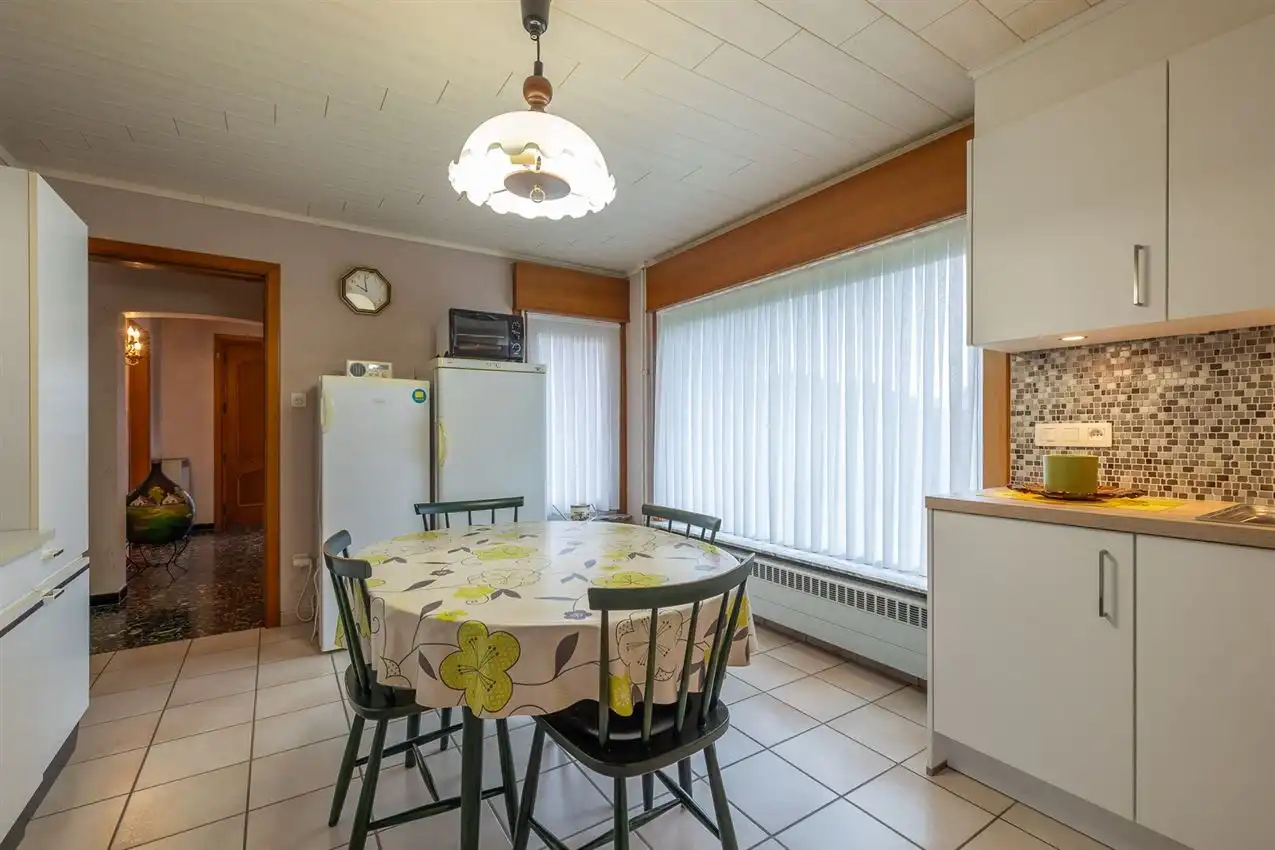 landelijk gelegen, maar nabij dorpskern, 4 slpkmrs foto 9