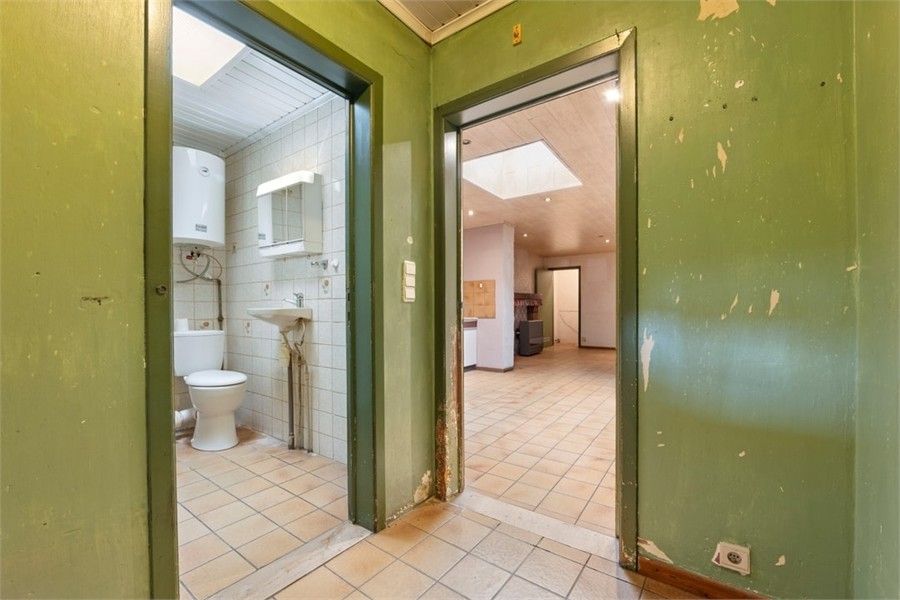 TE RENOVEREN RIJWONING VLAKBIJ HET CENTRUM VAN SINT-TRUIDEN foto 12