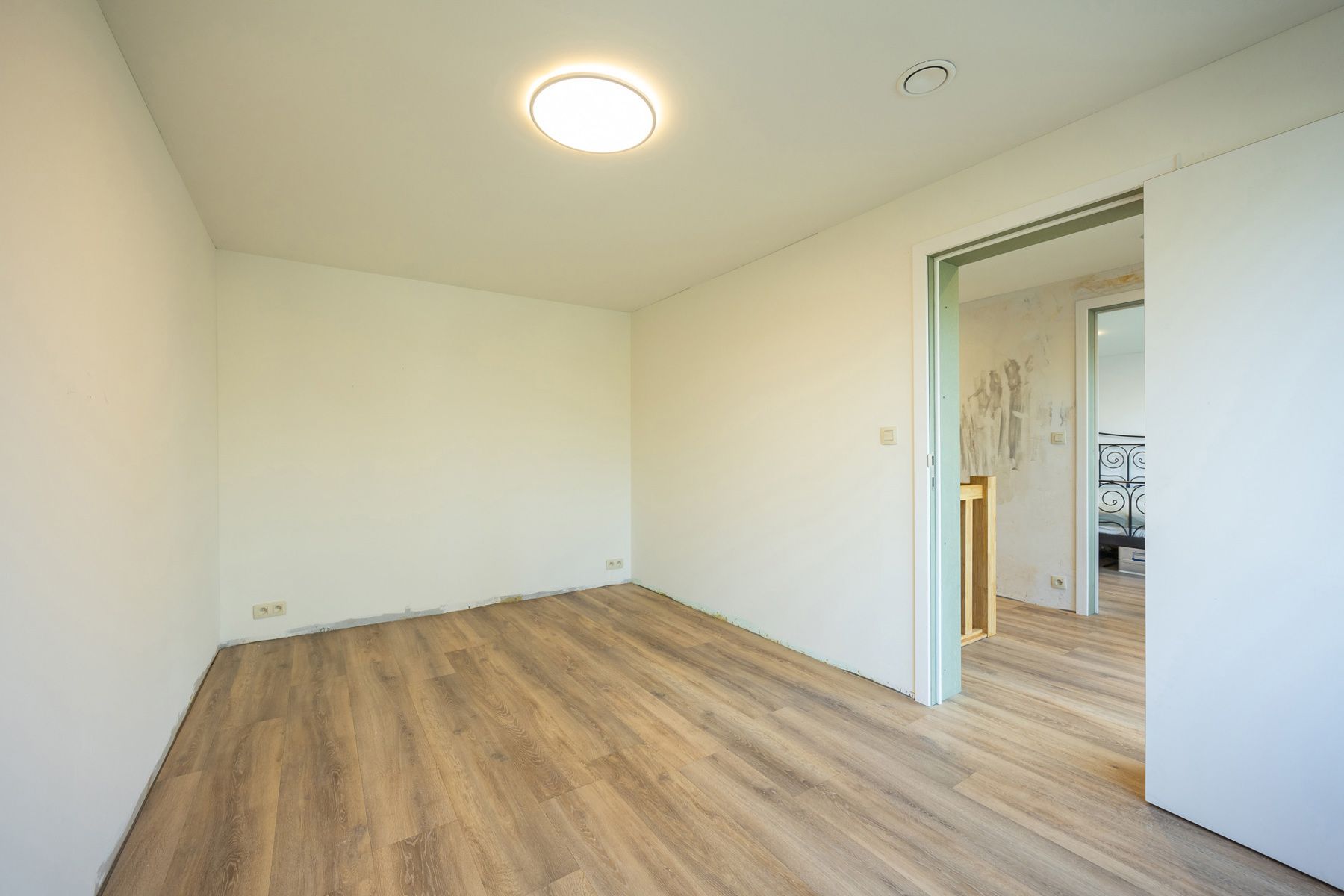 Energiezuinige halfopen bebouwing met 3 slaapkamers op een perceel van 475m². foto 13