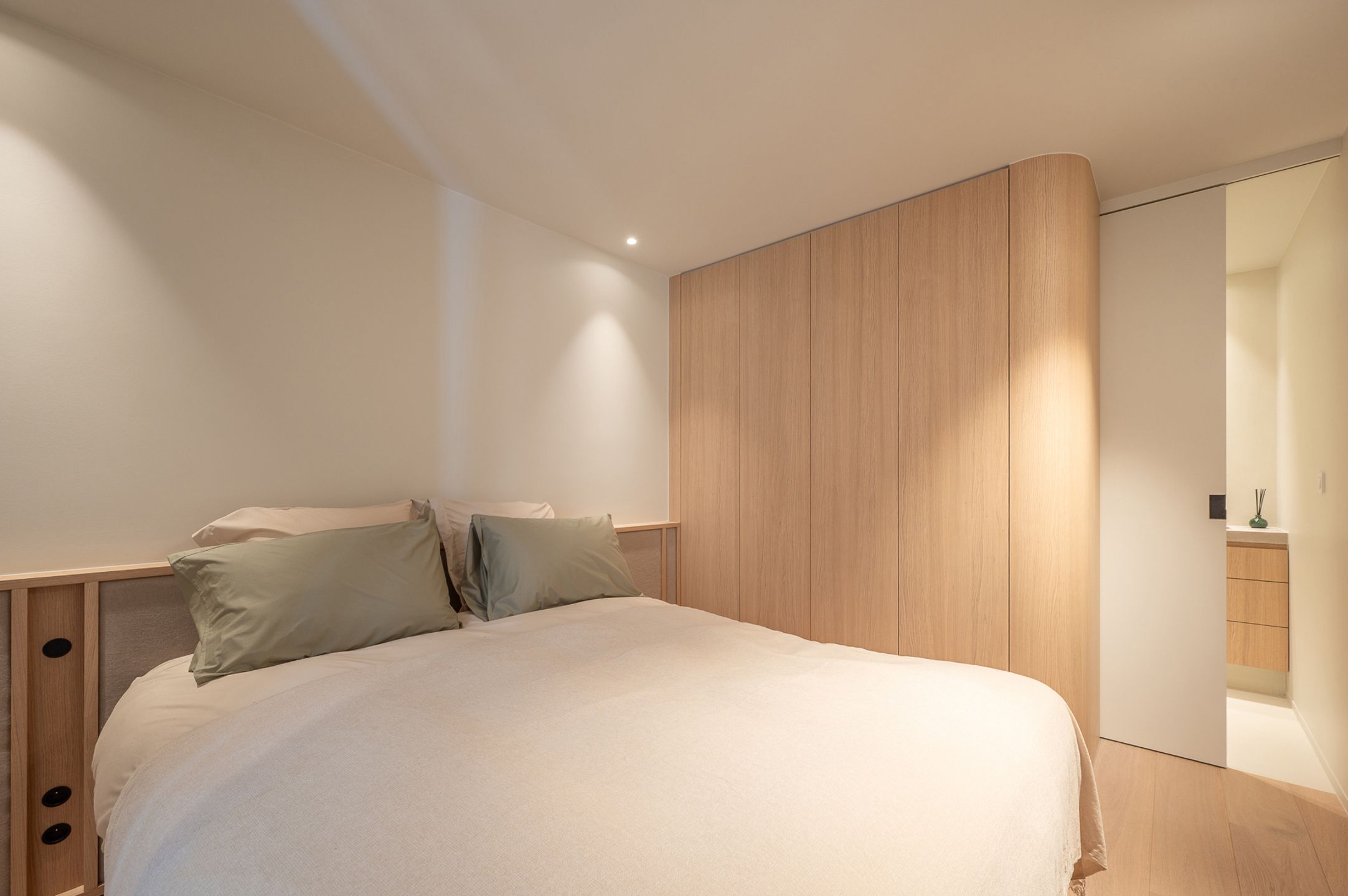 Stijlvol appartement met zeezicht aan het Driehoeksplein... foto 18