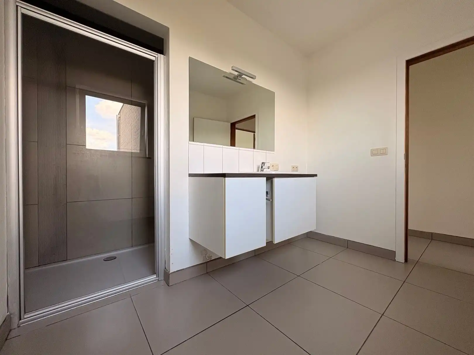 Gezellig instapklaar appartement met zonneterras met prachtig zich op "het Broek" foto 17
