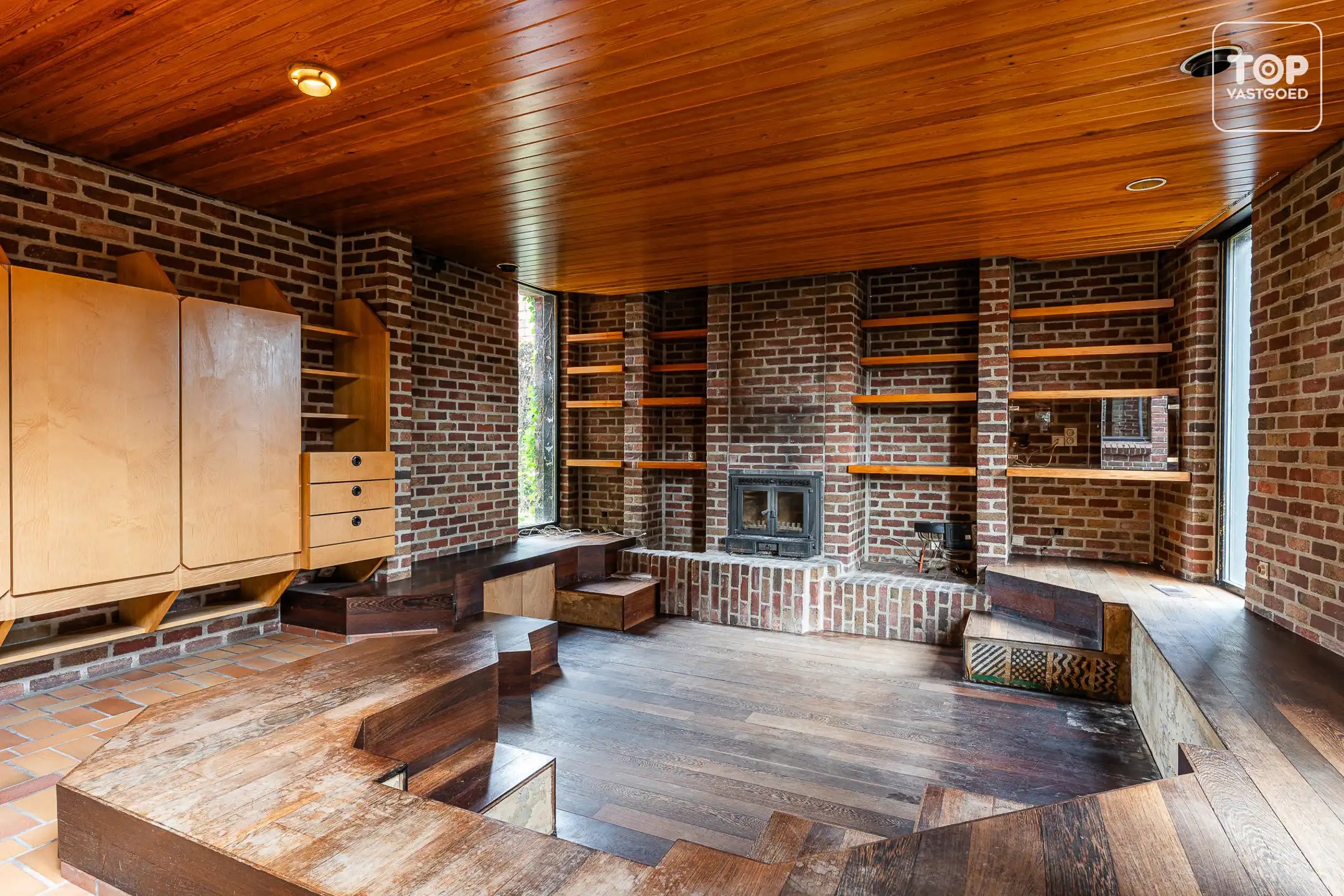 Architecturale woning met 4 slaapkamers en dubbele garage foto 6