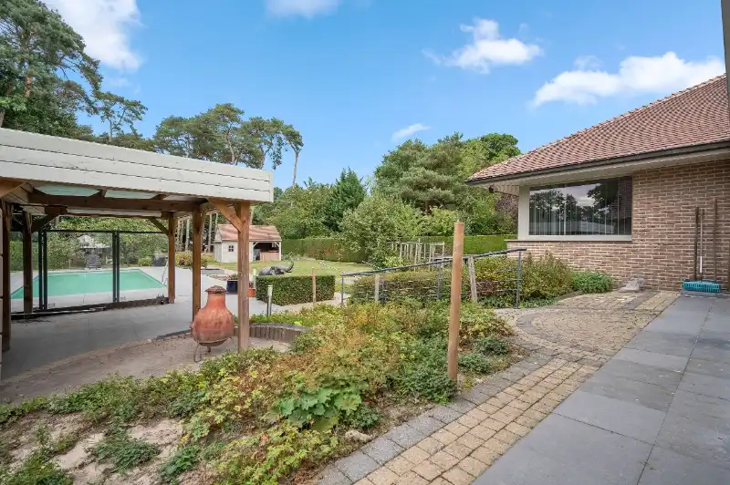 Villa van 349m² op 29a67ca met openluchtzwembad foto 48