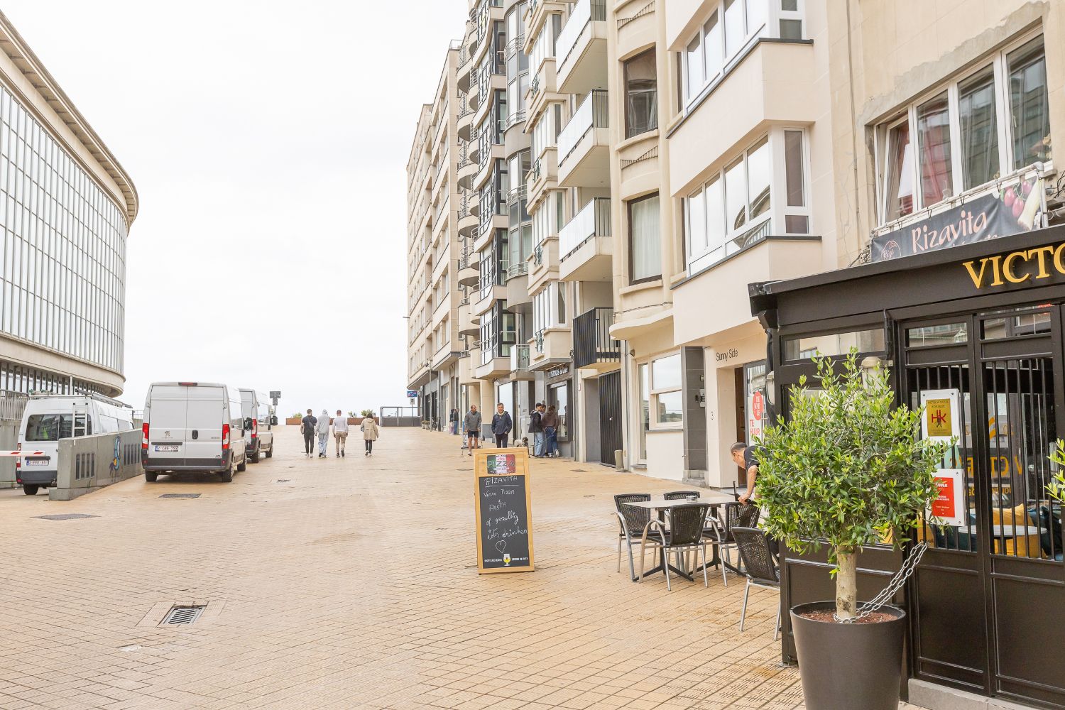 Zeer goed onderhouden appartement op toplocatie foto 15