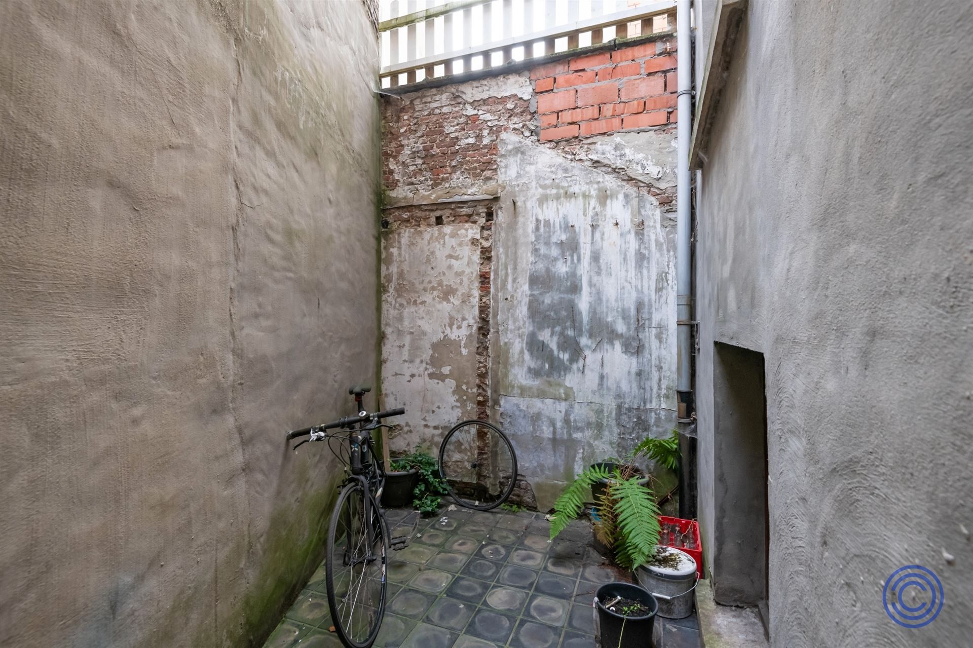 Huis ca. 172m² met stadskoer foto 5