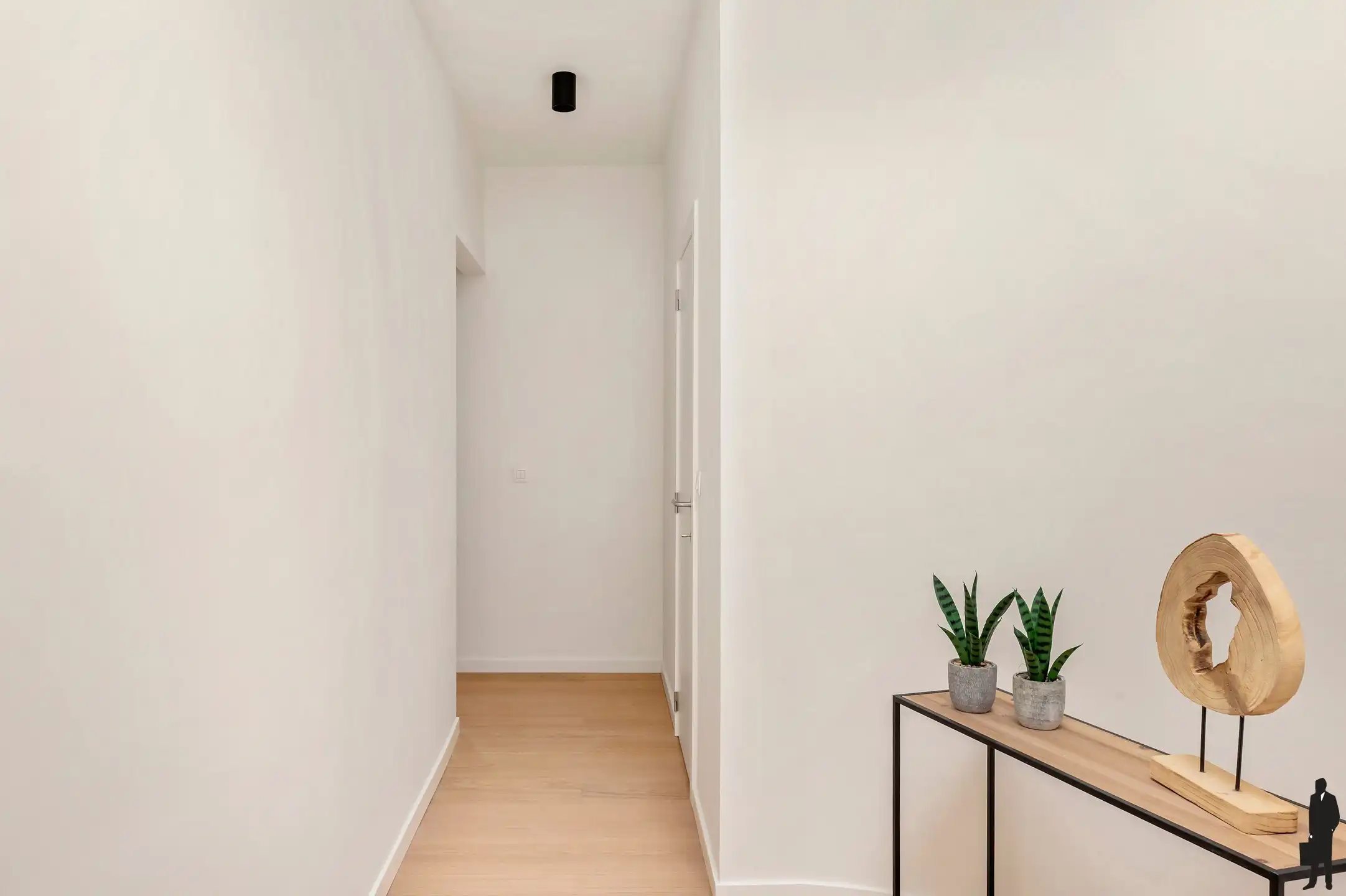Gerenoveerd dakappartement met twee slaapkamers foto 10