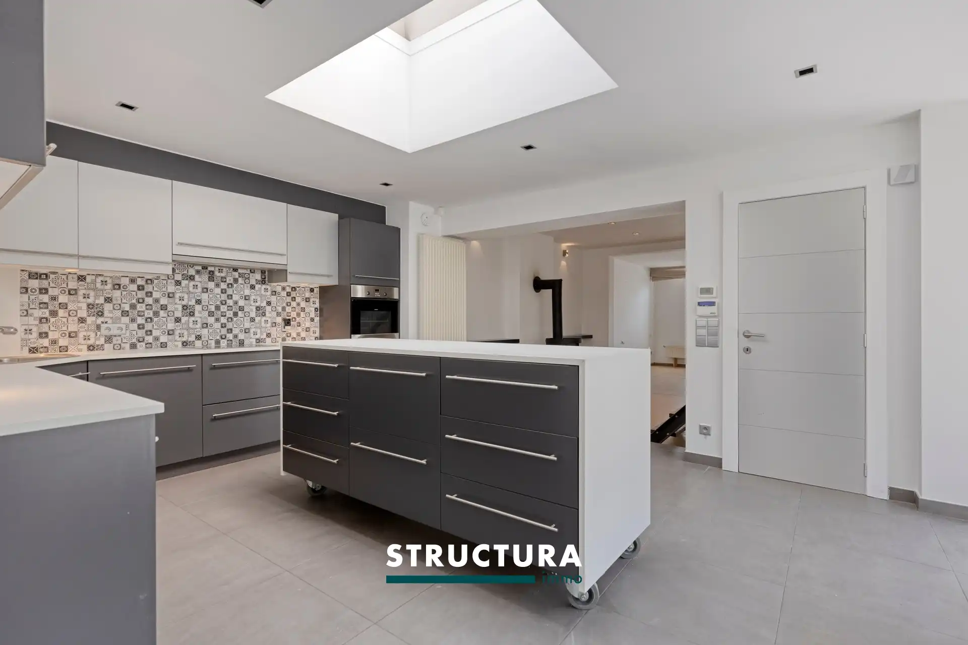 Woning met zwembad  foto 10