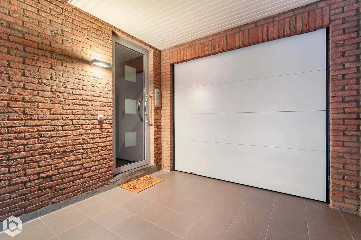 Exclusief gelijkvloers appartement met 2slpkrs, prachtige tuin en zwembad foto 41