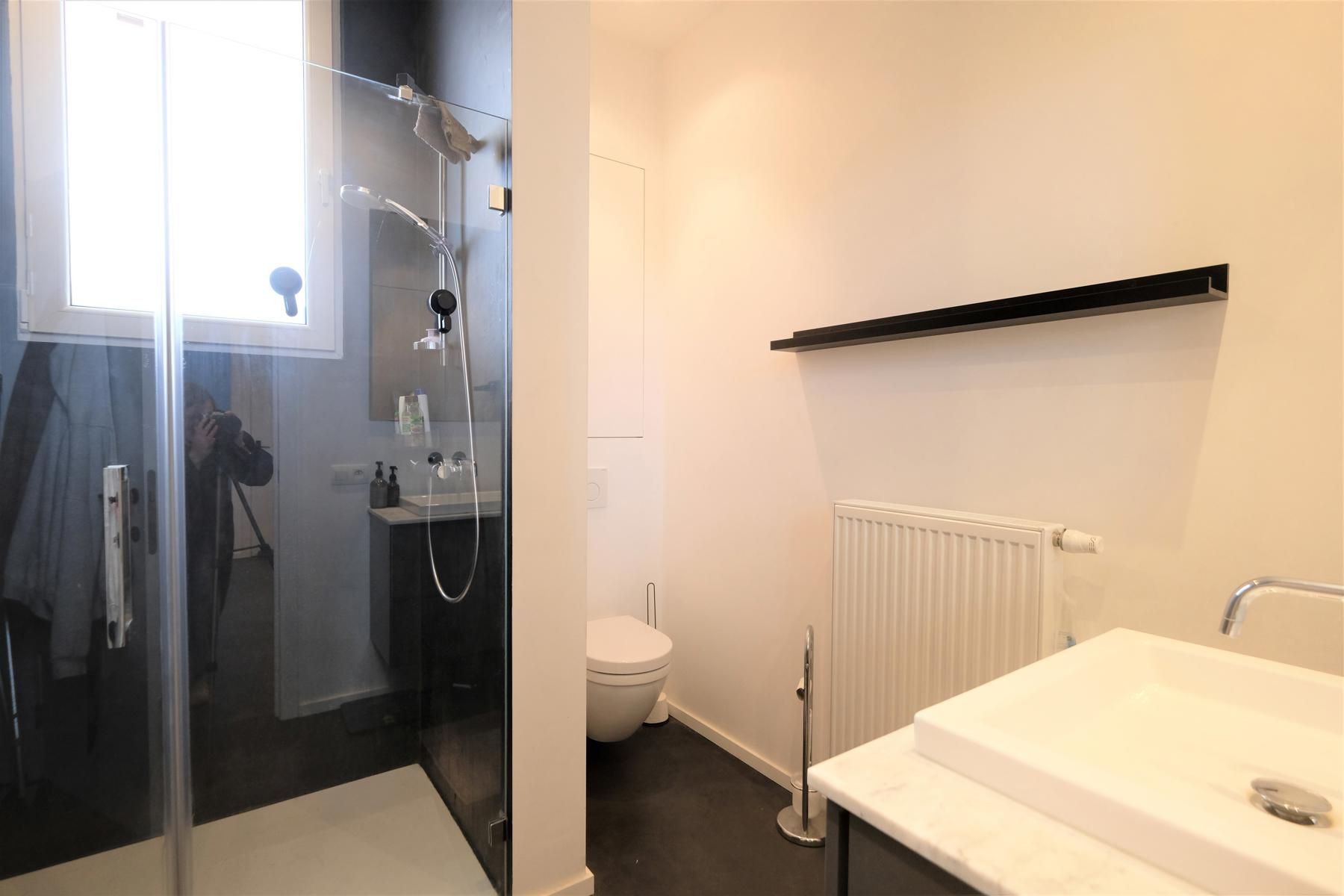Charmant appartement met terras foto 6