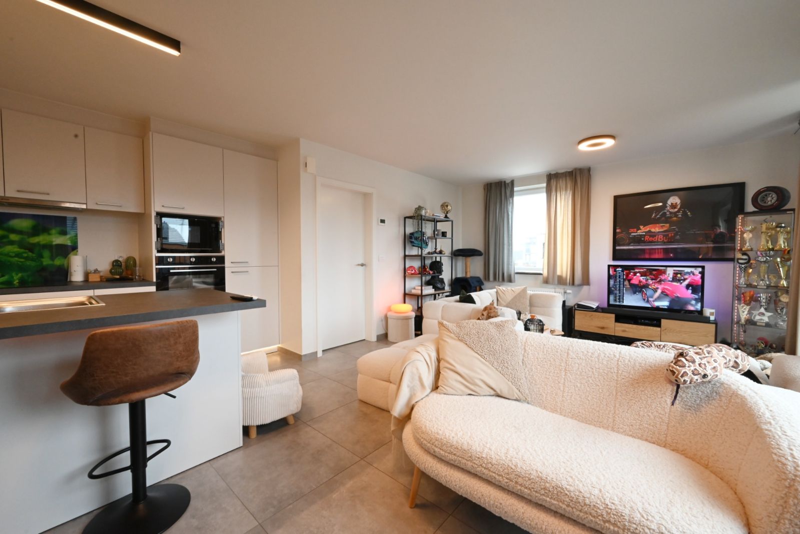 Prachtig appartement met parkeerplaats foto 5