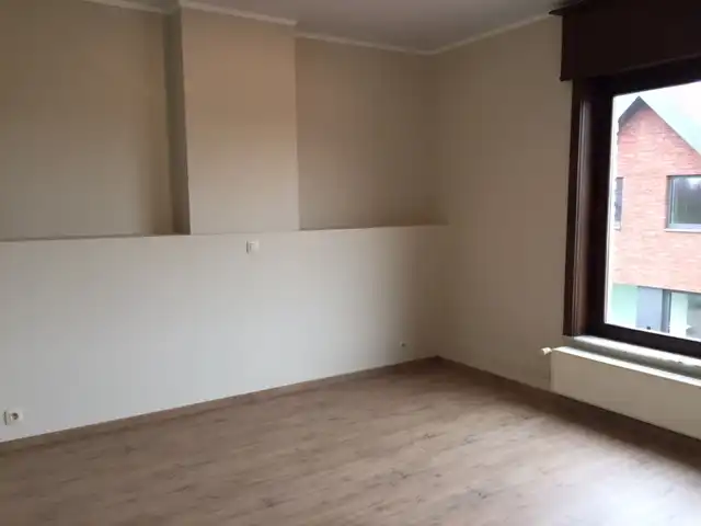 Prachtig gerenoveerde woning  te huur in Gijzelbrechtegem foto 17