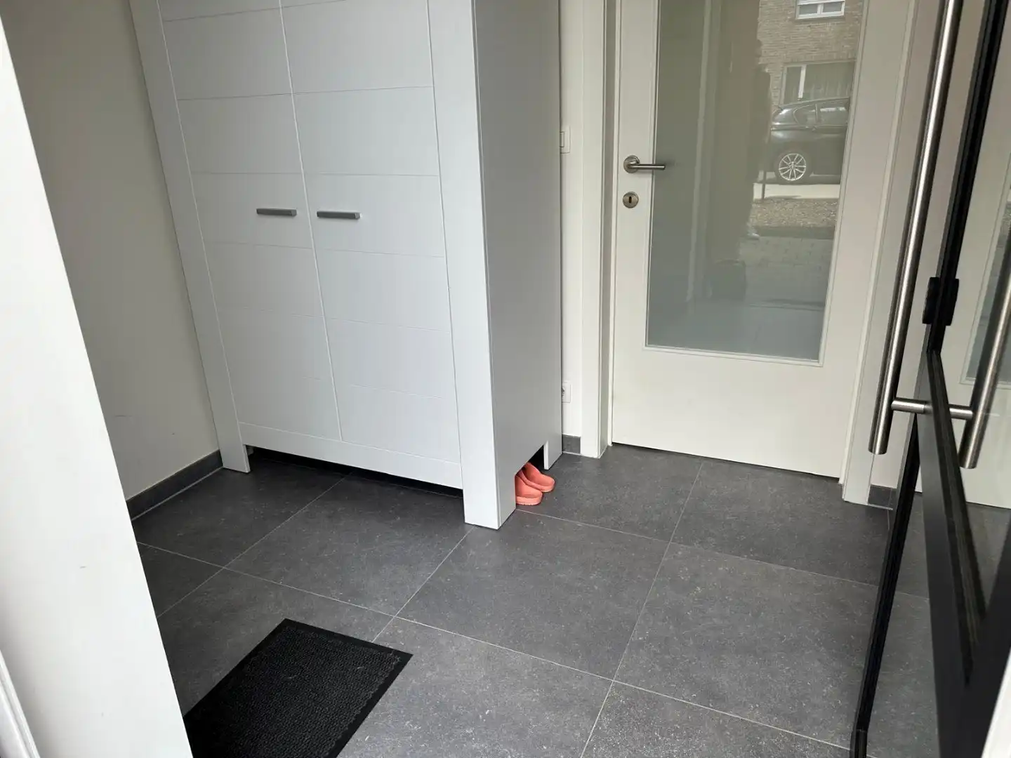 Rustig gelegen halfopen nieuwbouwwoning te Houthulst! foto 3