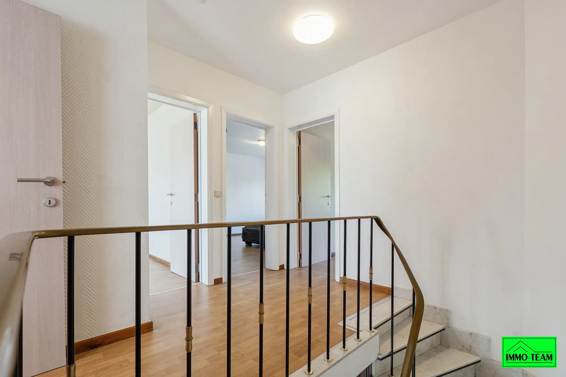 charmante 3-gevelwoning met 4 slaapkamers foto 20