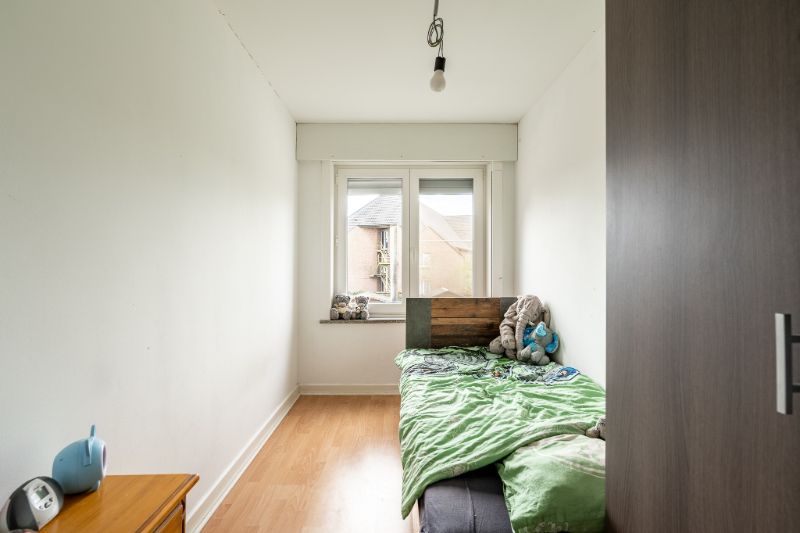 Halfopen woning met 3 slpks en garage foto 11