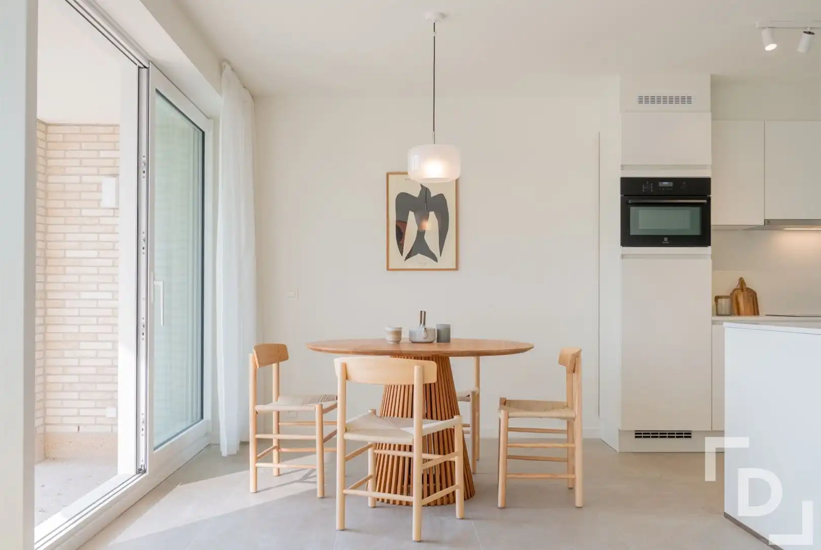 Nieuwbouwappartement met carport te huur te Ieper foto 6