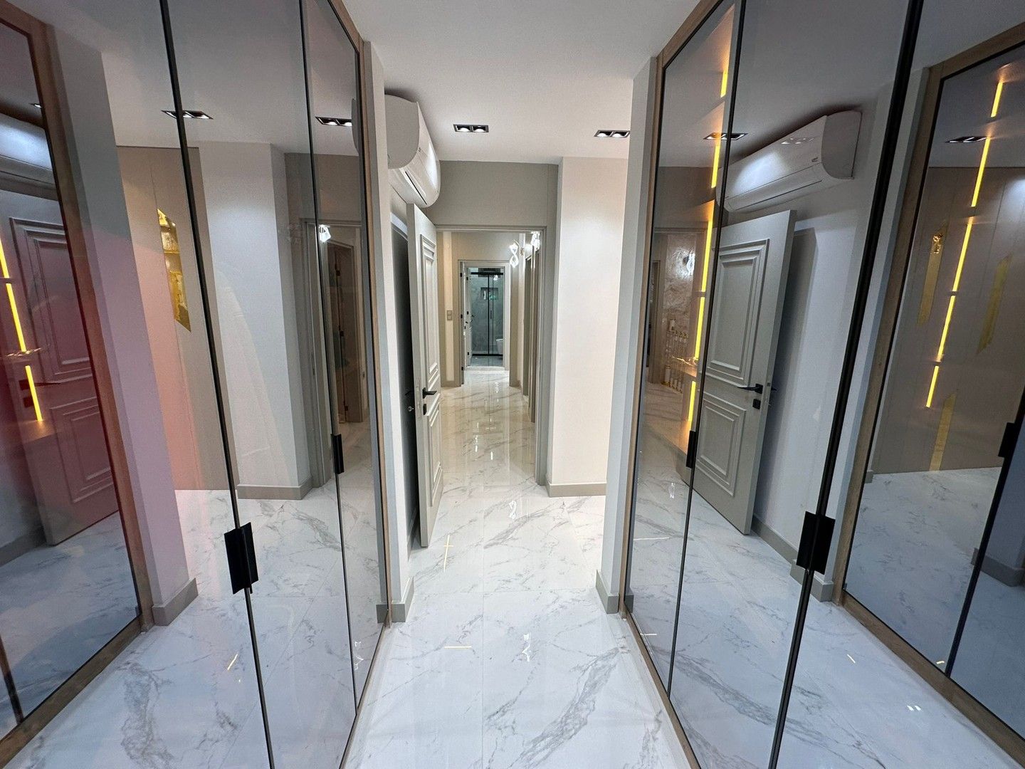 Modern luxueuse villa foto 30