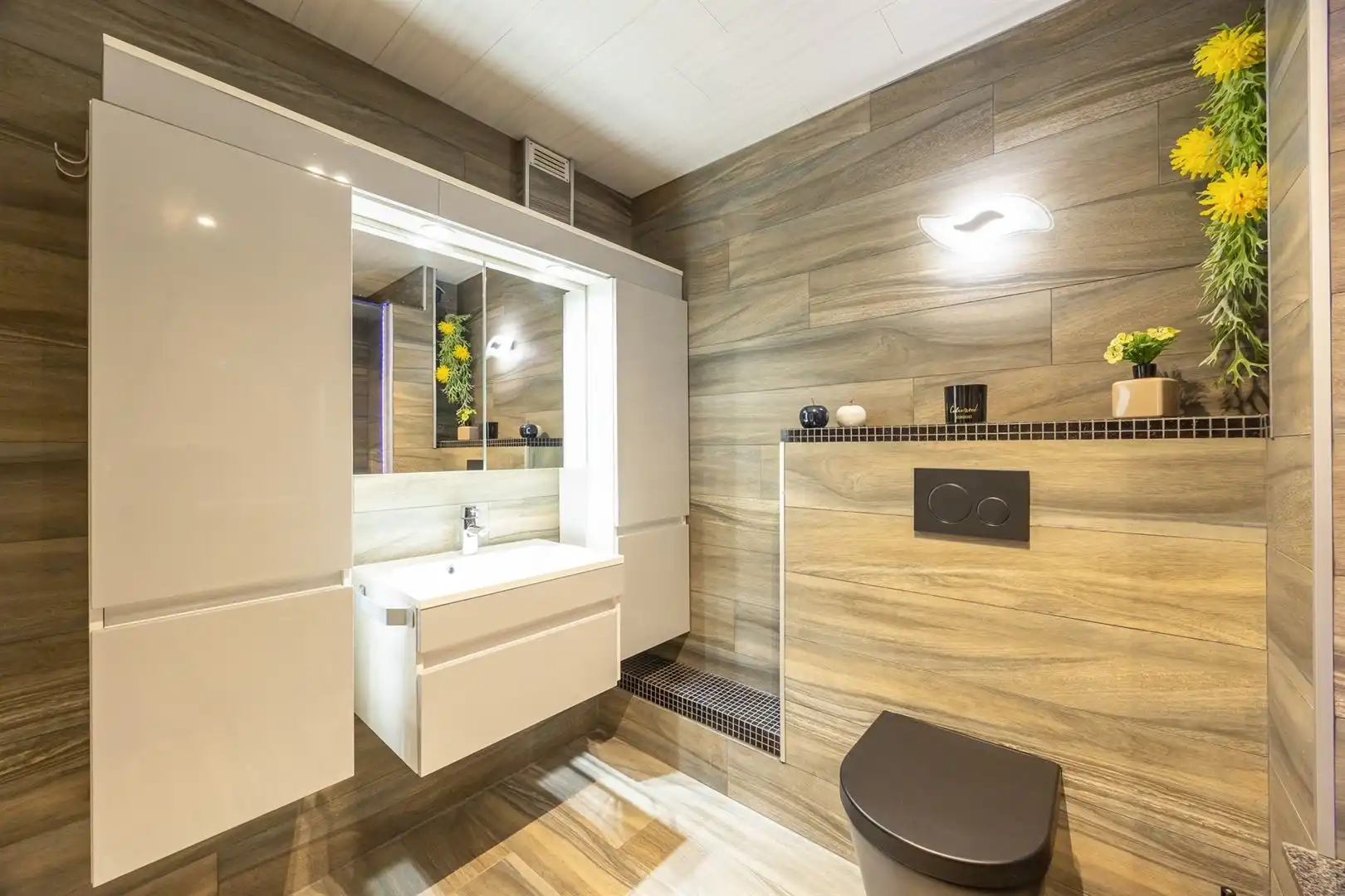 3 slaapkamer hoekappartement met panoramisch uitzicht foto 14