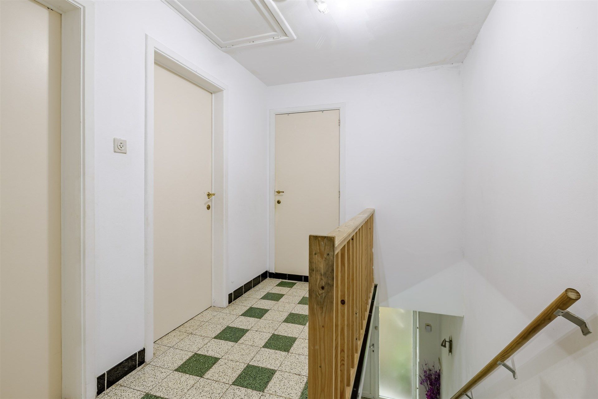 Ruime woning met 3 slks, grote tuin en garage foto 15